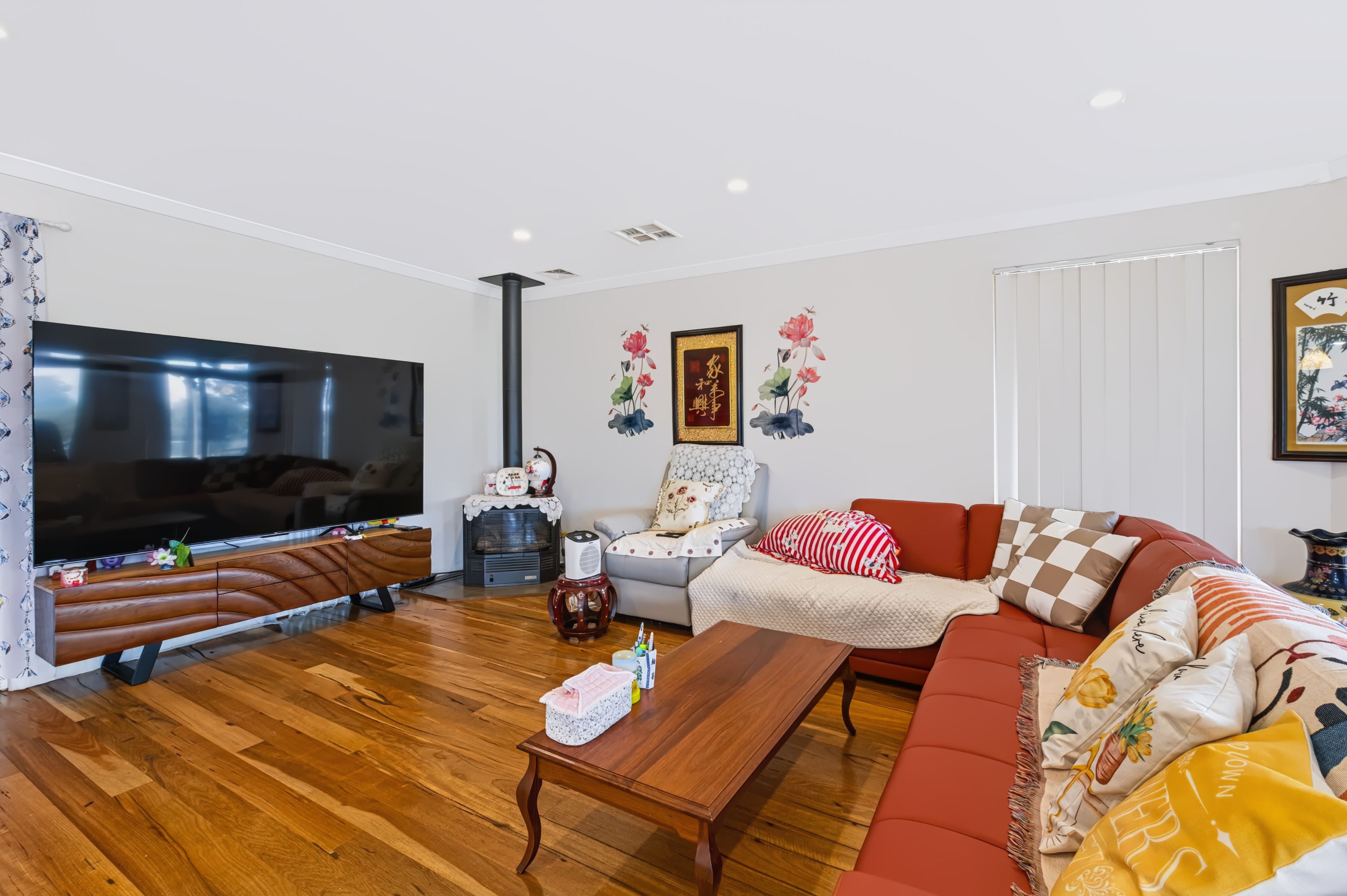 22 Manor Ridge — photo 4 of 22