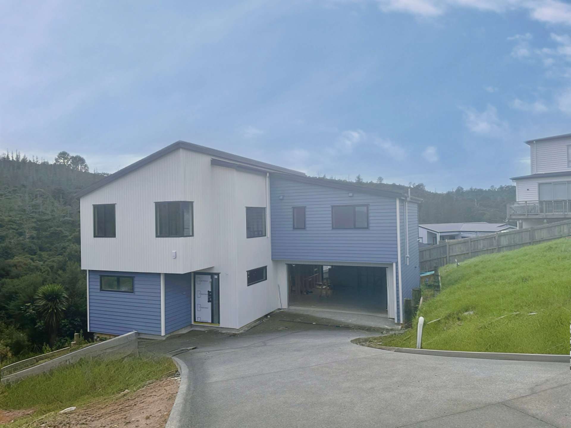 57 Pacific Heights Road photo 1