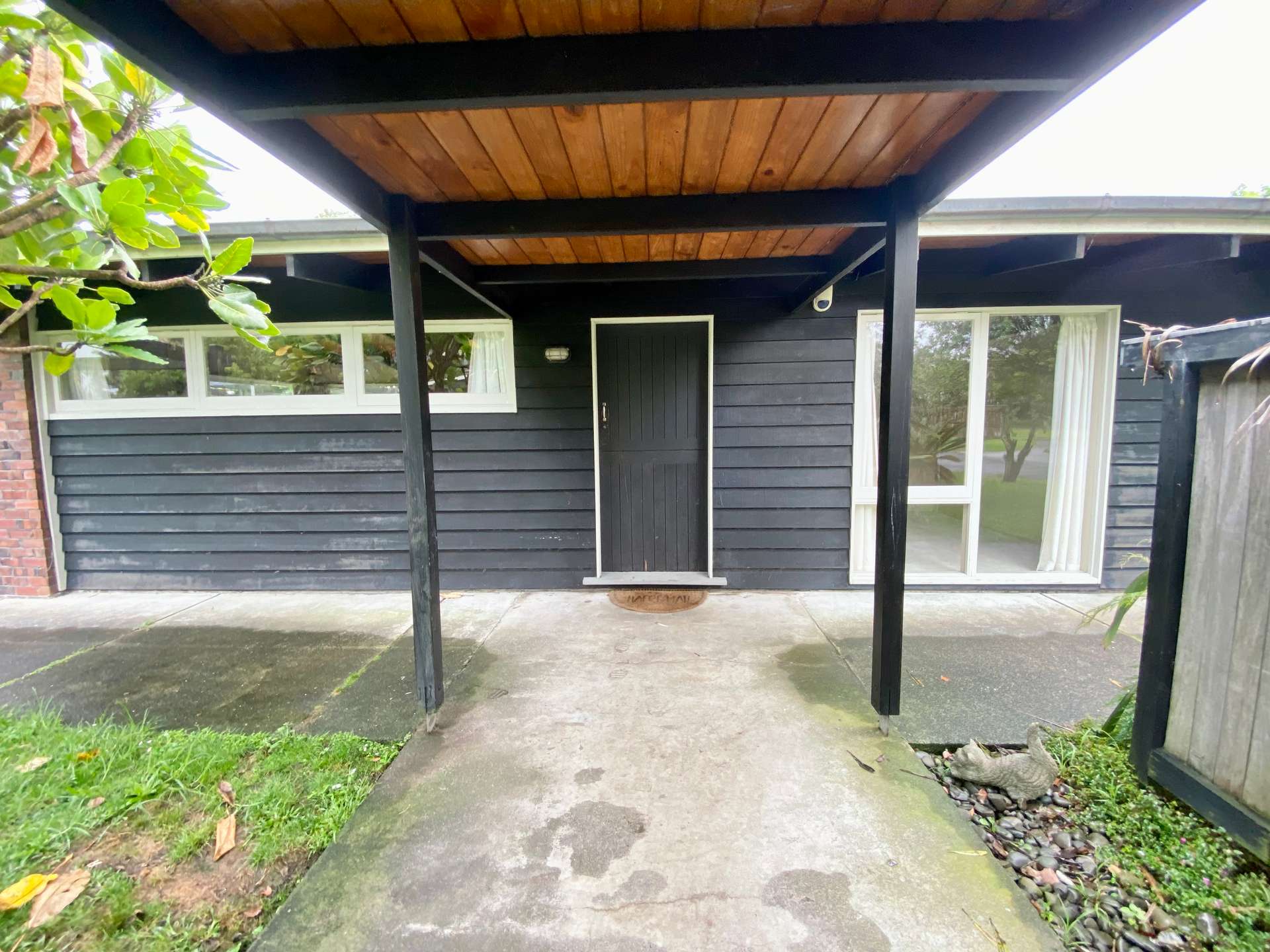 111A Te Atatu Road photo 3