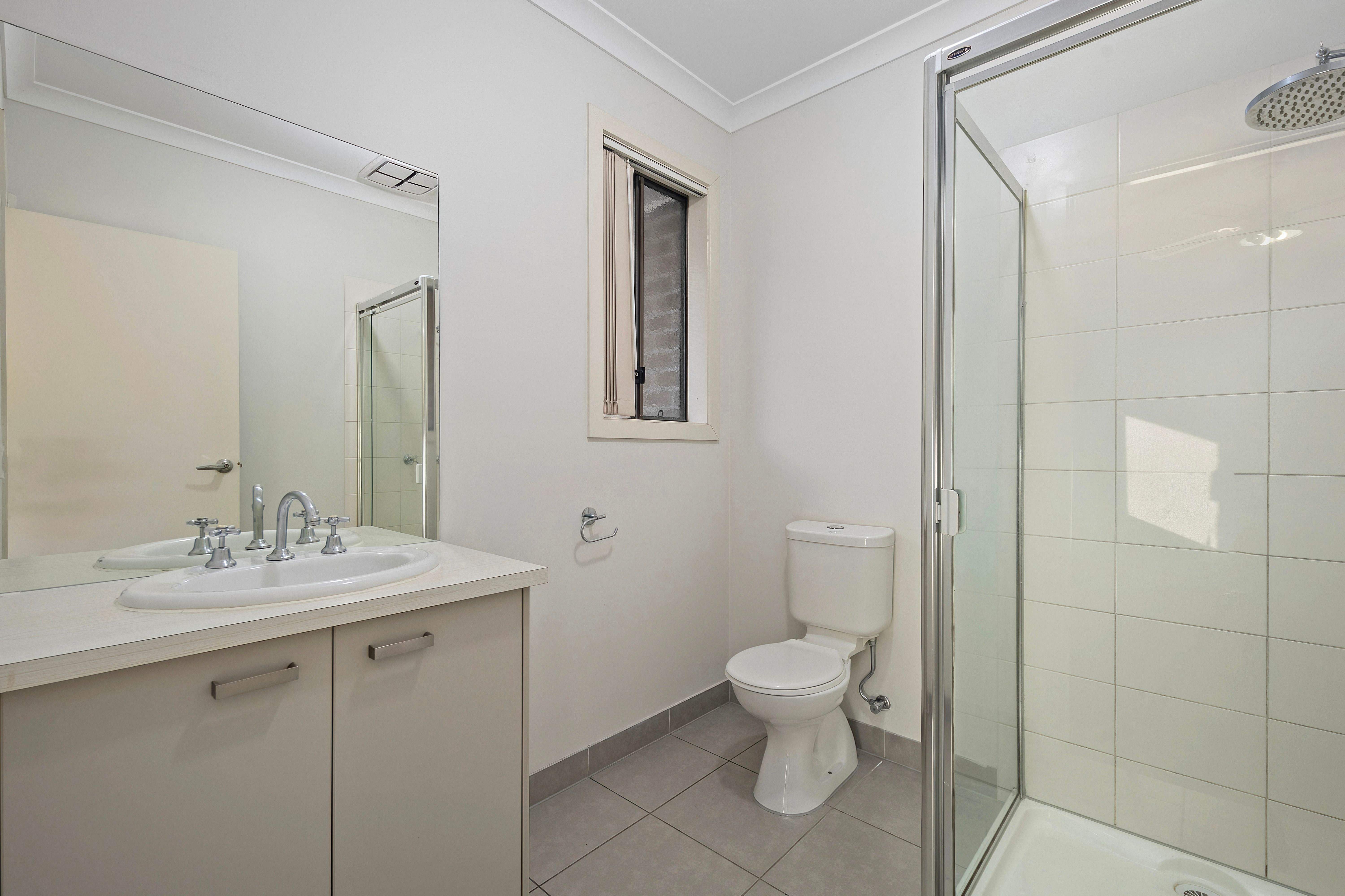 87 Sarissa Street — photo 7 of 15