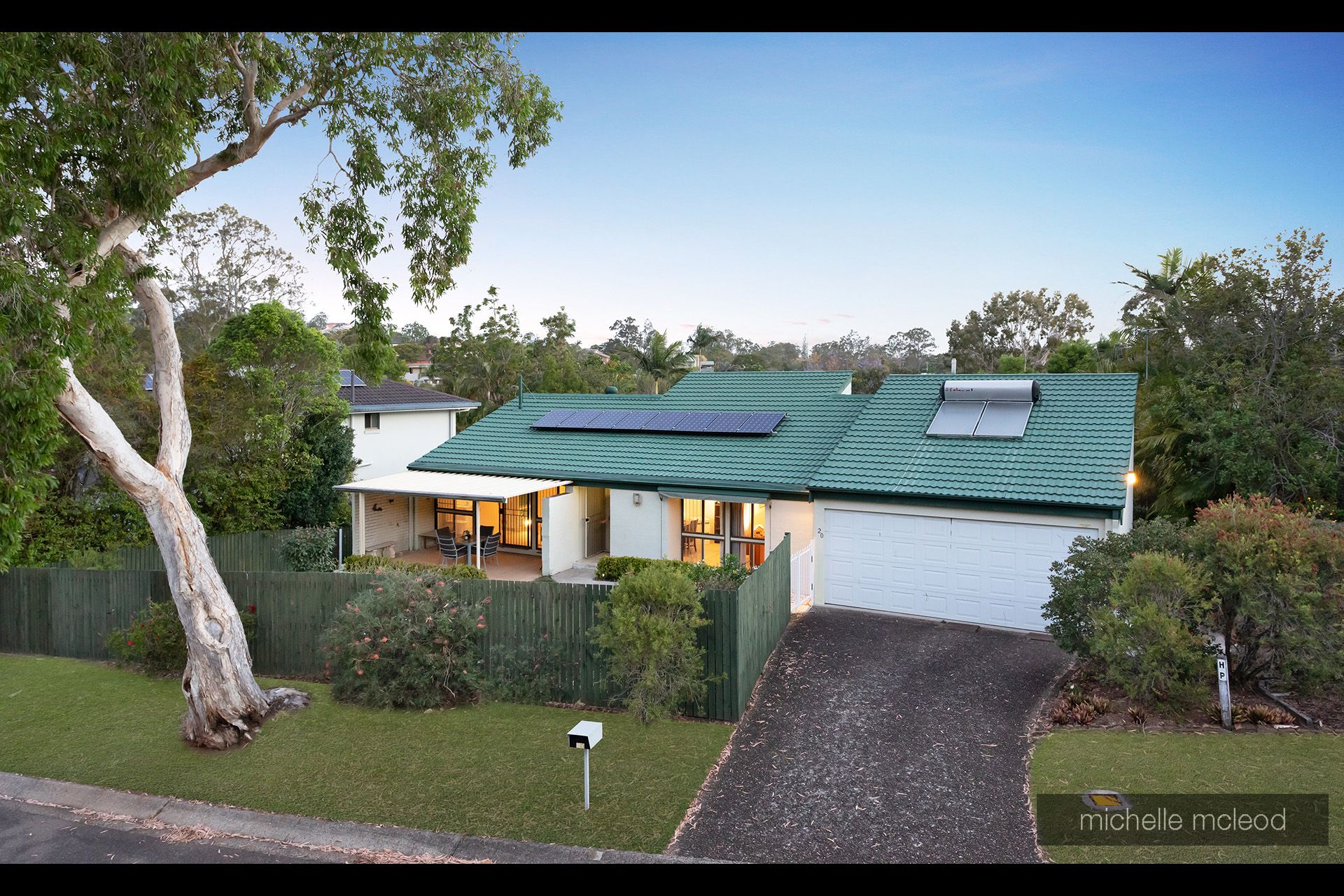 20 Matingara Street, Chapel Hill QLD 4069