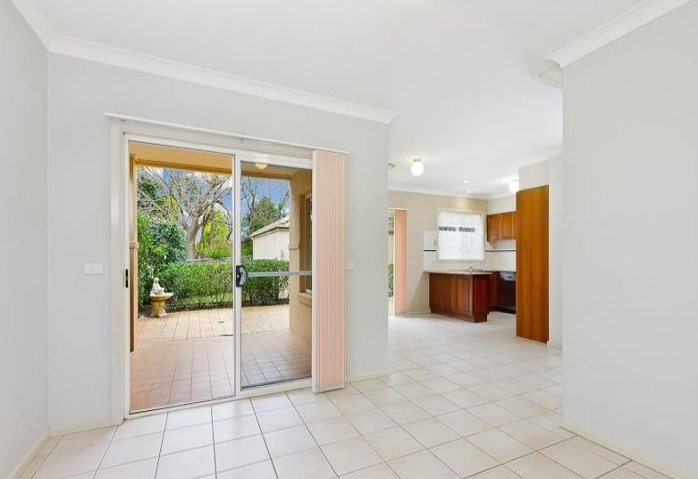4 Manhattan Court, Carlingford, NSW 2118