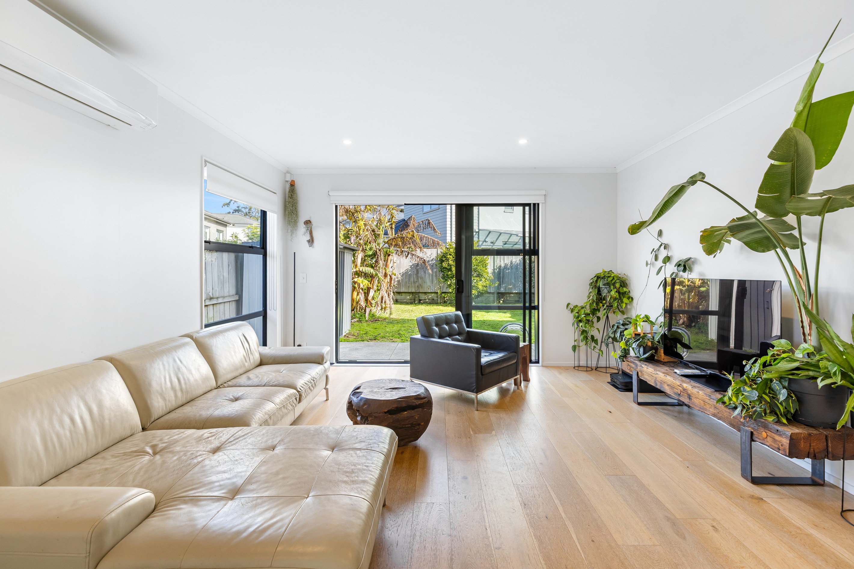 27 Vincent Mcgrath Crescent, Swanson, Waitakere City
