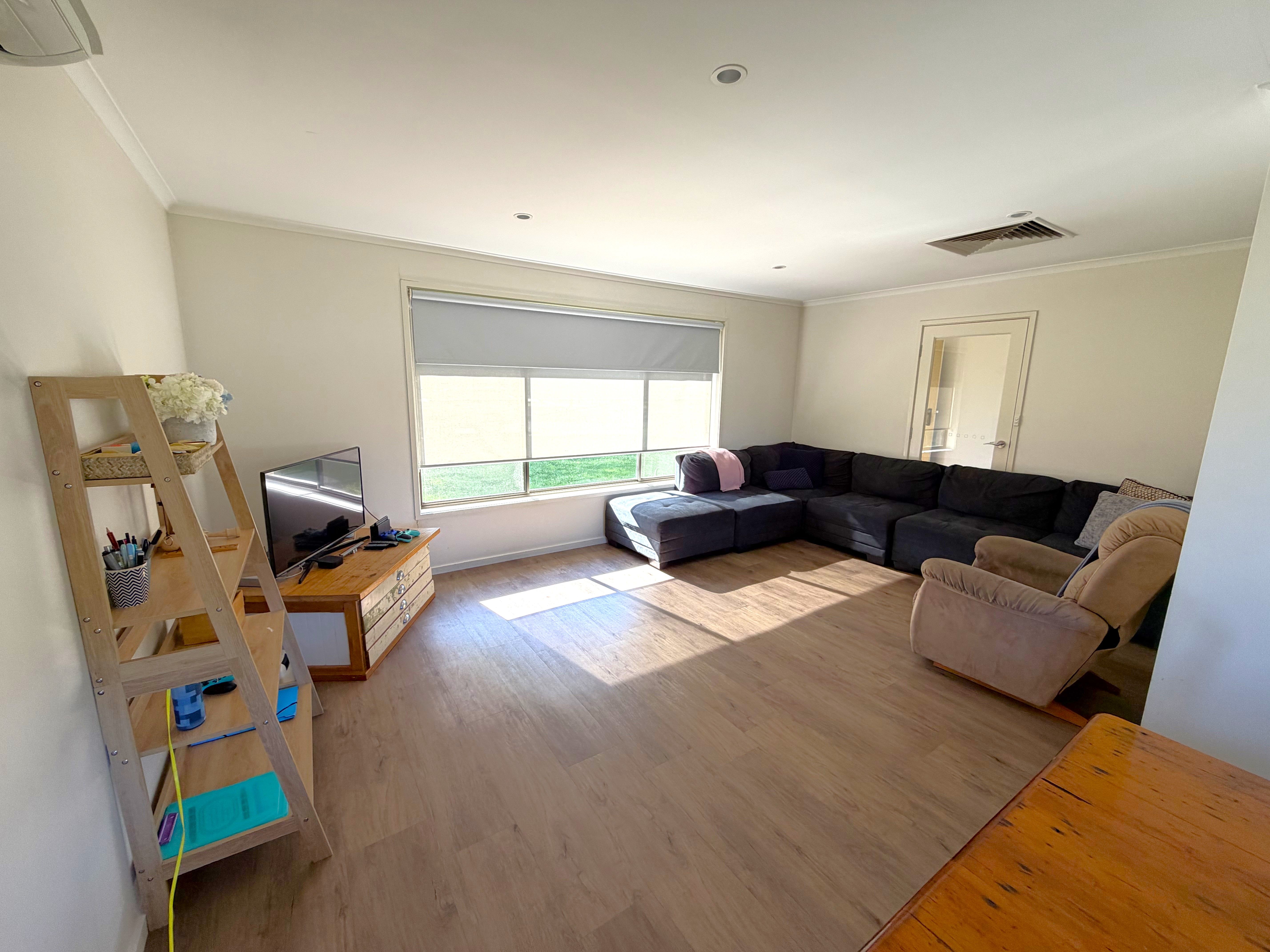 15 Gillespie Court — photo 5 of 10