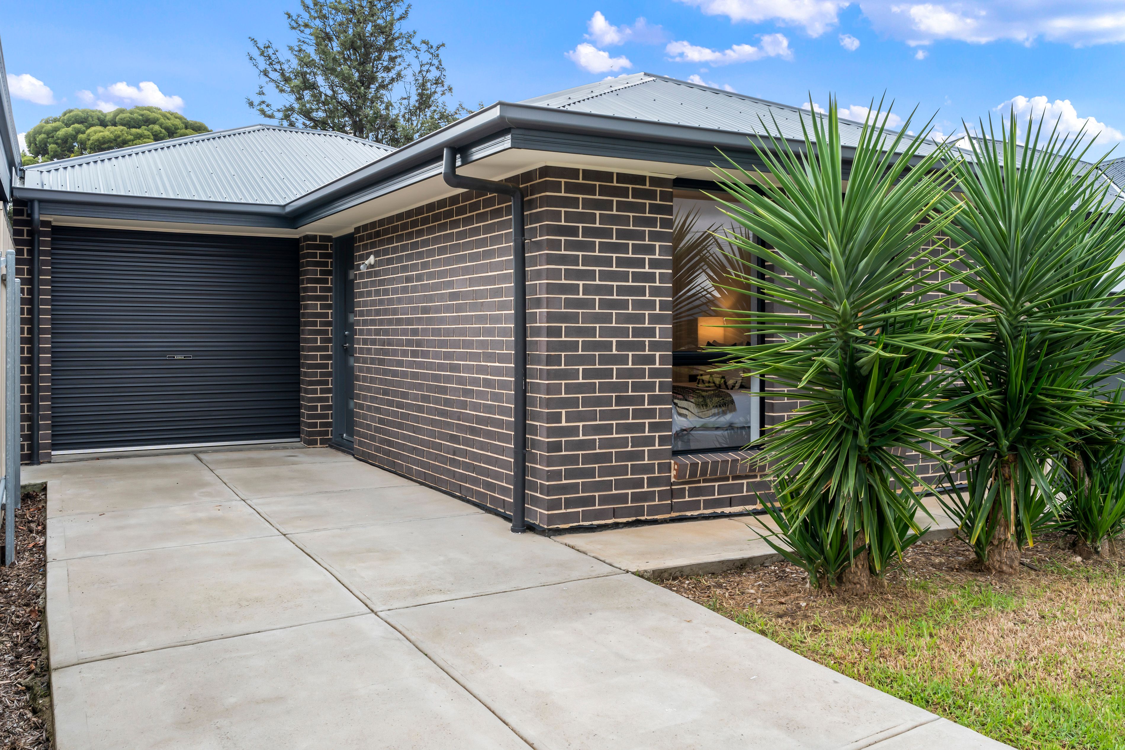 28 Sturt Road, Valley View, SA 5093