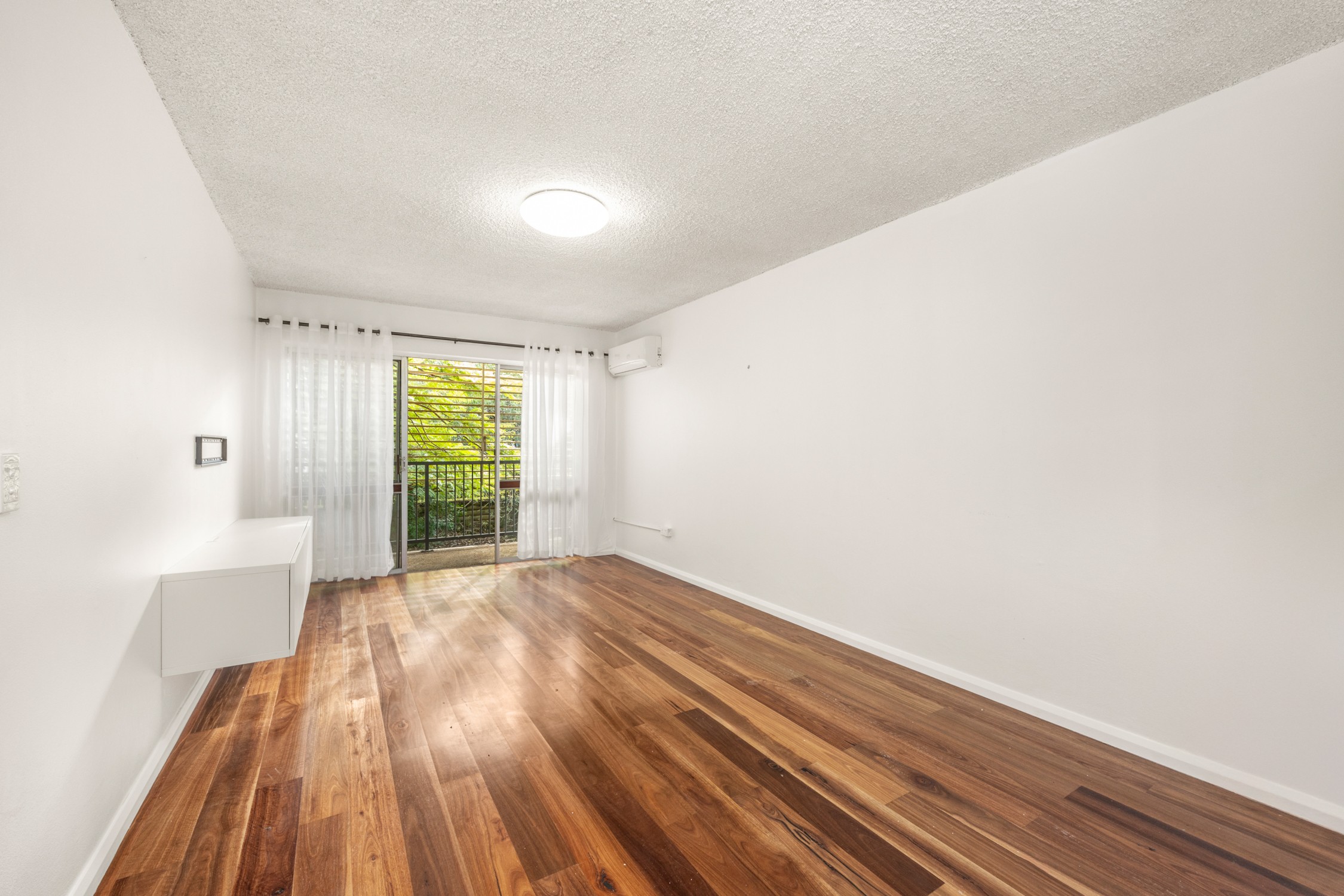 1/51 Gustavson Street, Annerley, QLD 4103