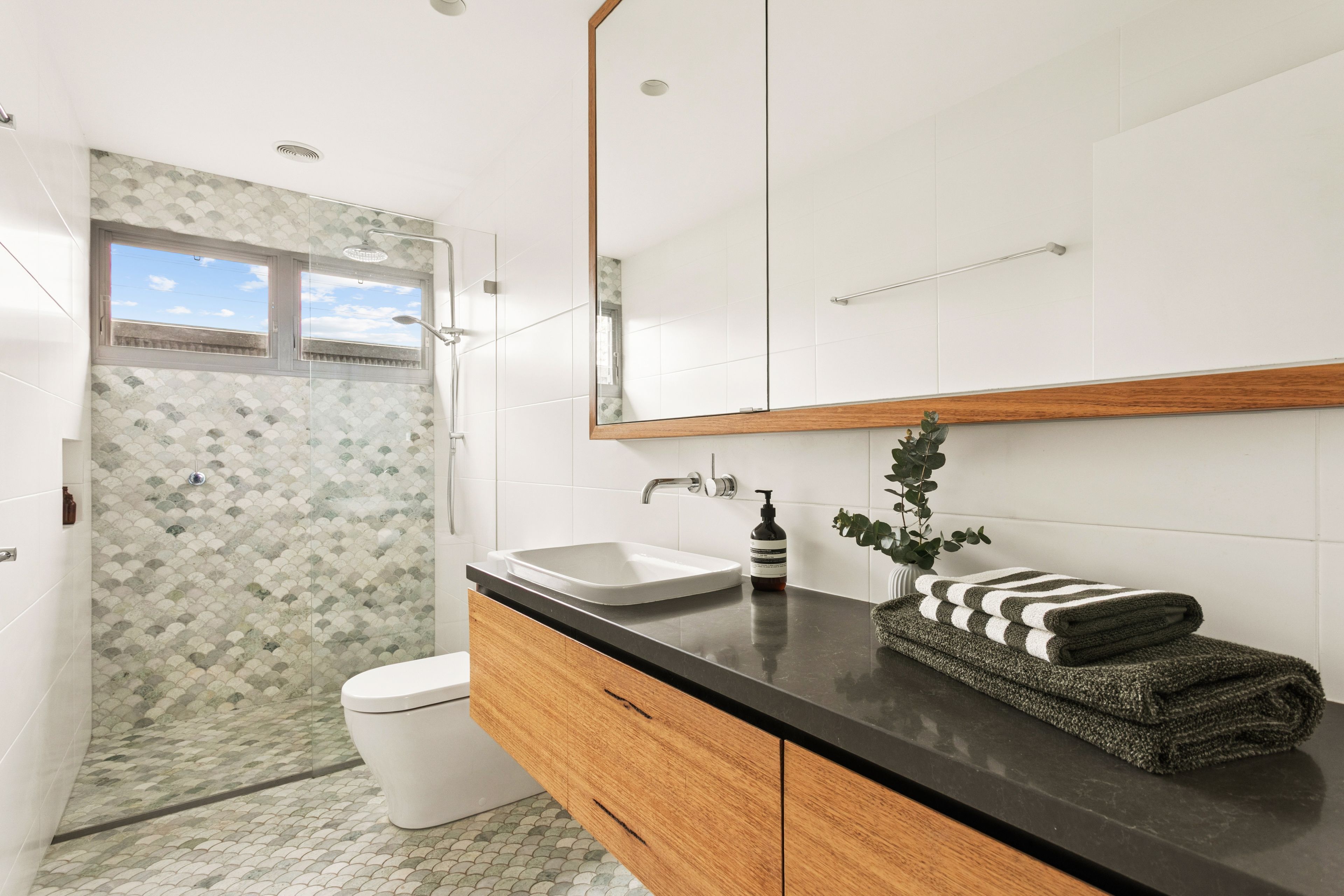 22A Albert Street — photo 10 of 13