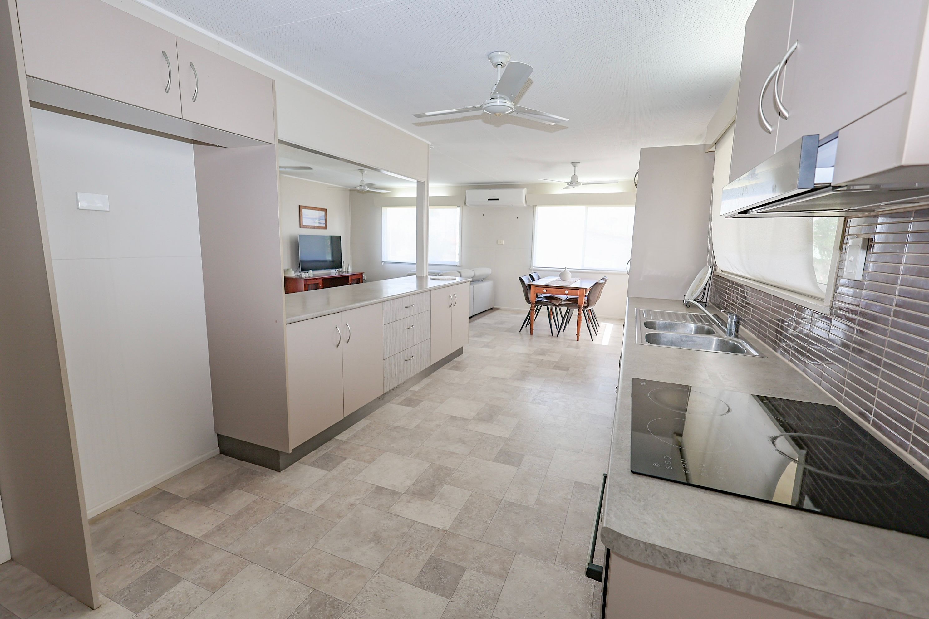 29 Dickson Street — photo 6 of 26