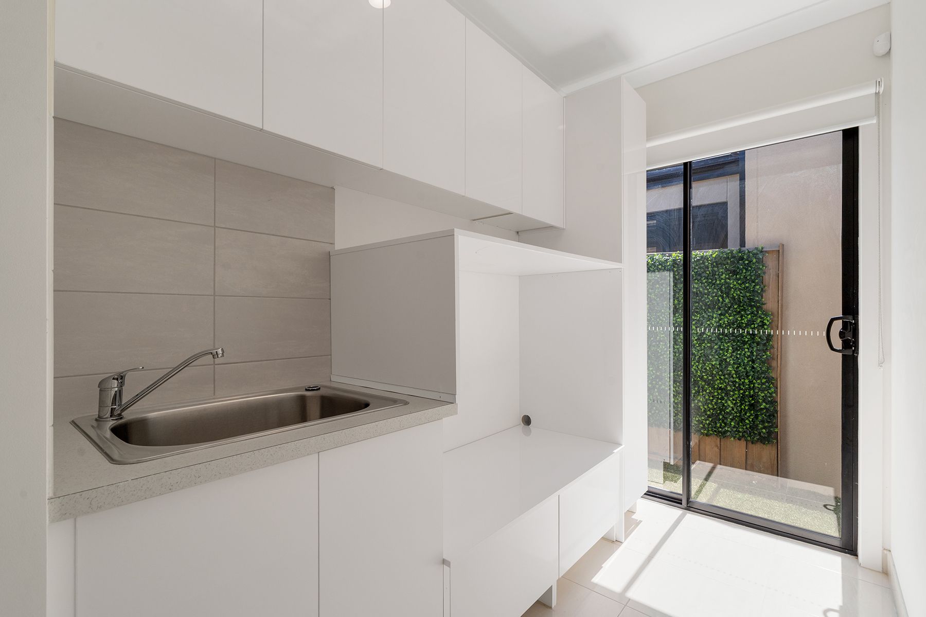 7 Magnolia Crescent — photo 16 of 17