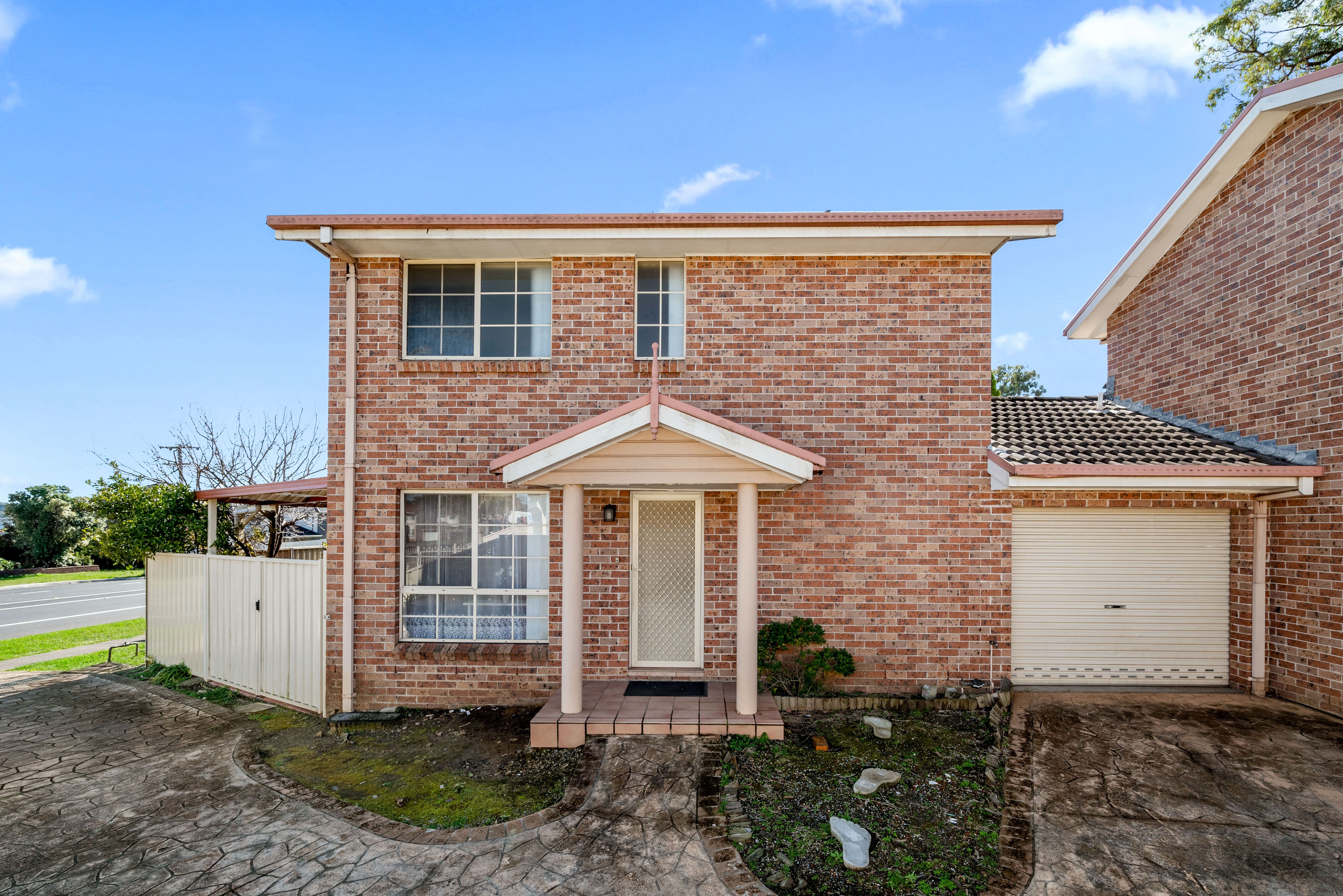 5/1 Fields Road, Macquarie Fields NSW 2564