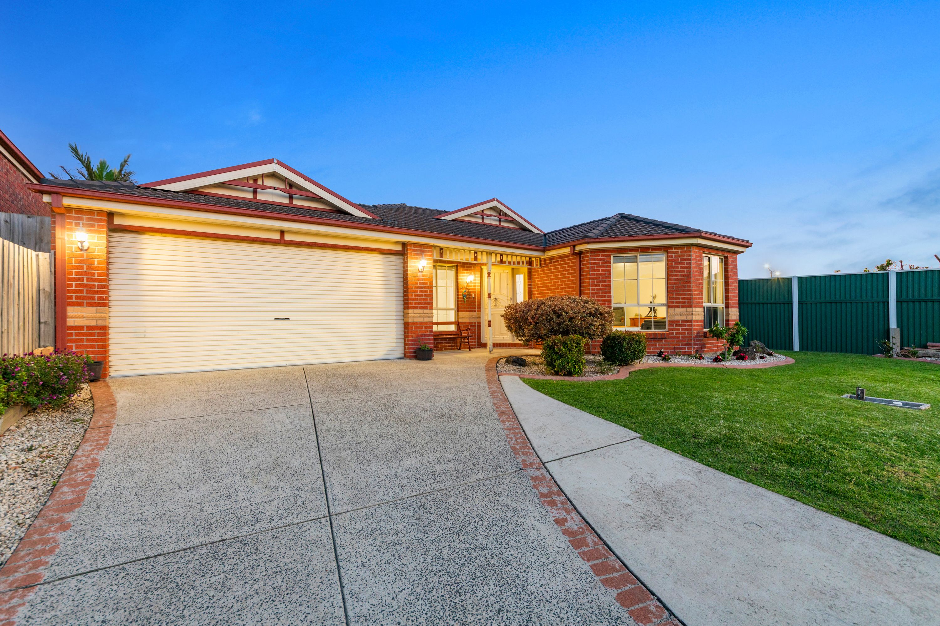 39 Jacqueline Place, Pakenham, VIC 3810