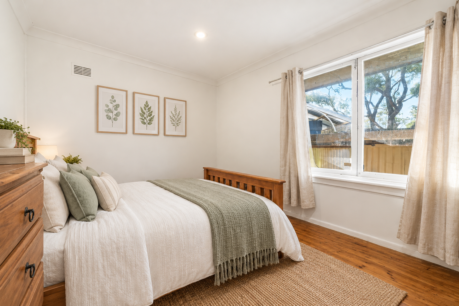 9 Parkes Crescent — photo 7 of 14