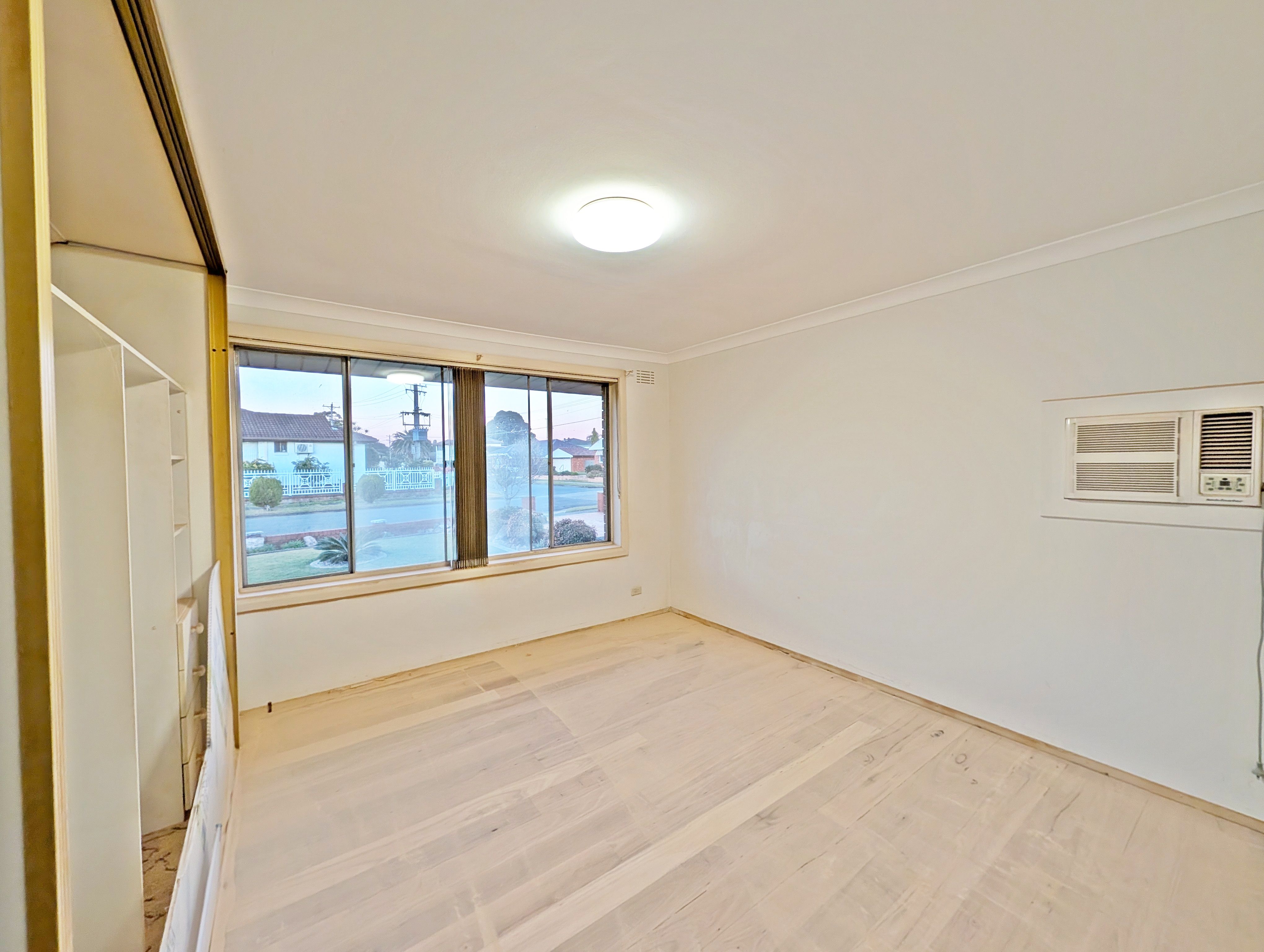 35 Harrow Avenue — photo 9 of 15