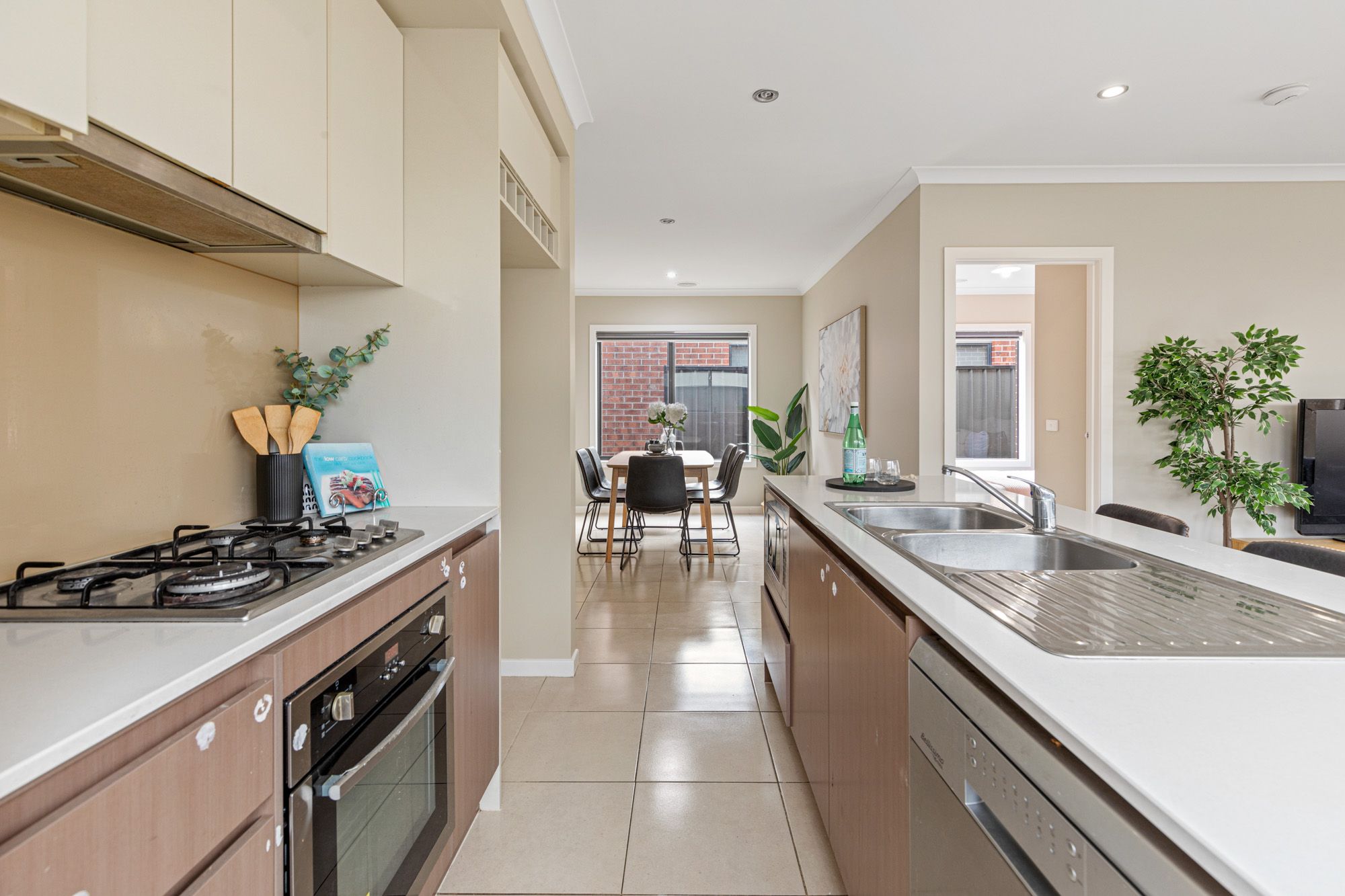 16 Hopewood Avenue, Truganina, VIC 3029