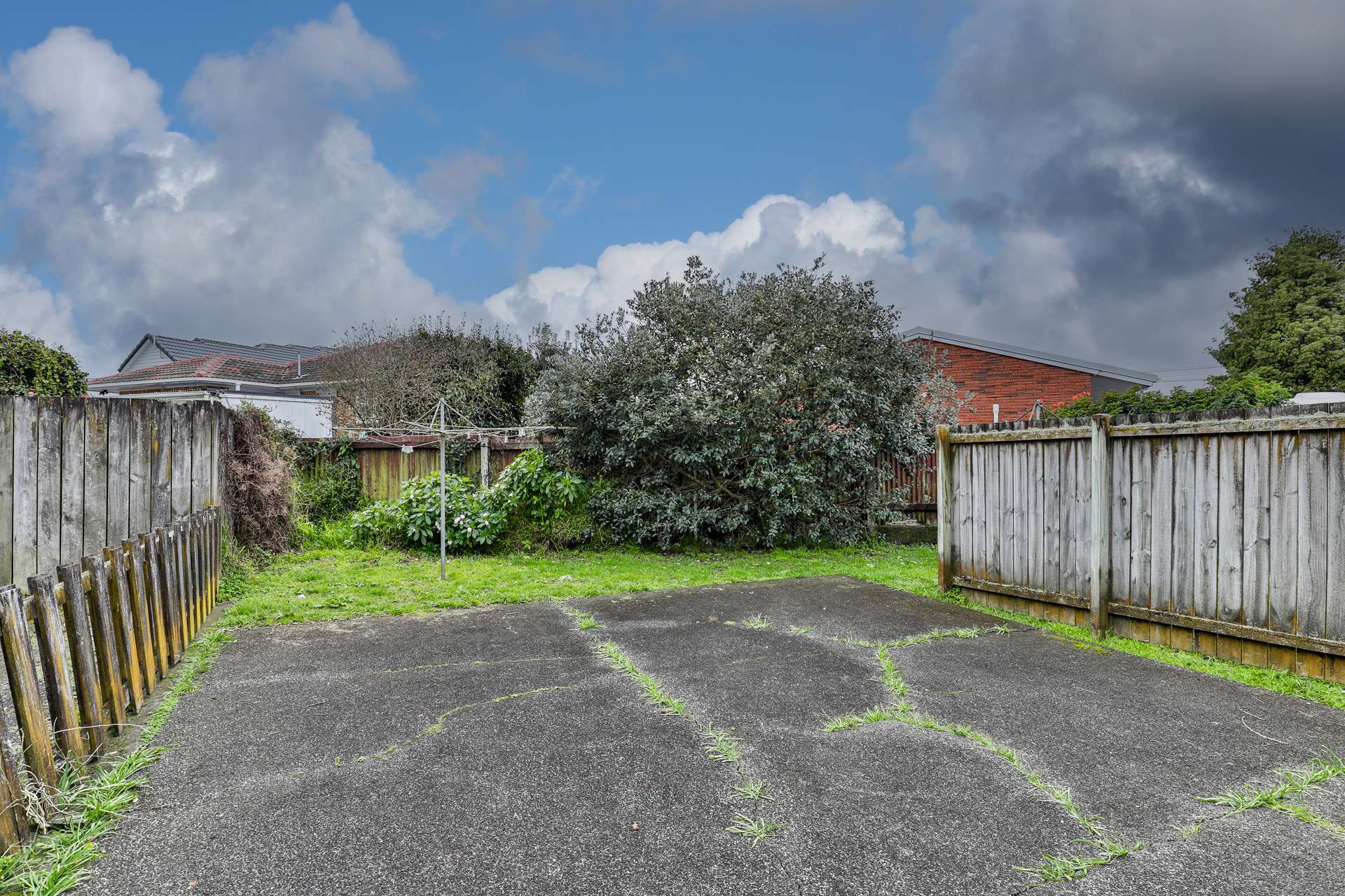 1/9 Owairaka Avenue photo 9