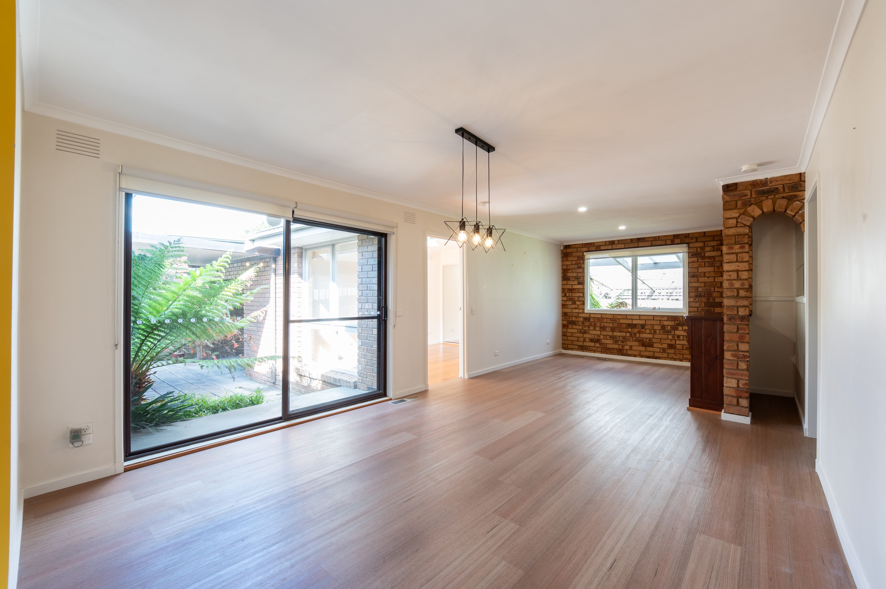 35 Roycroft Avenue, Mill Park, VIC 3082