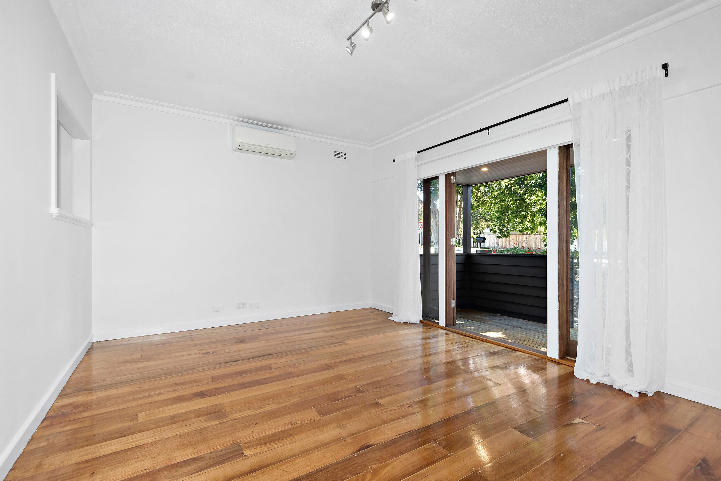 21 Foot Street, Frankston, VIC 3199