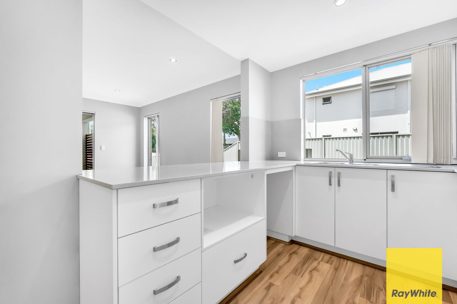 1/336 Belgravia Street, Cloverdale, WA 6105