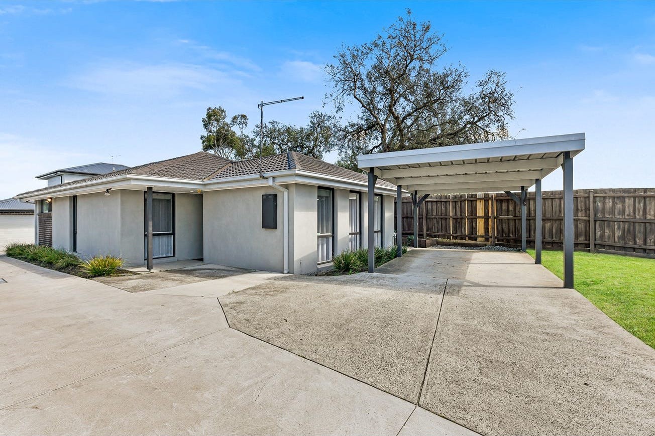 17 Michelle Drive, Hampton Park, VIC 3976