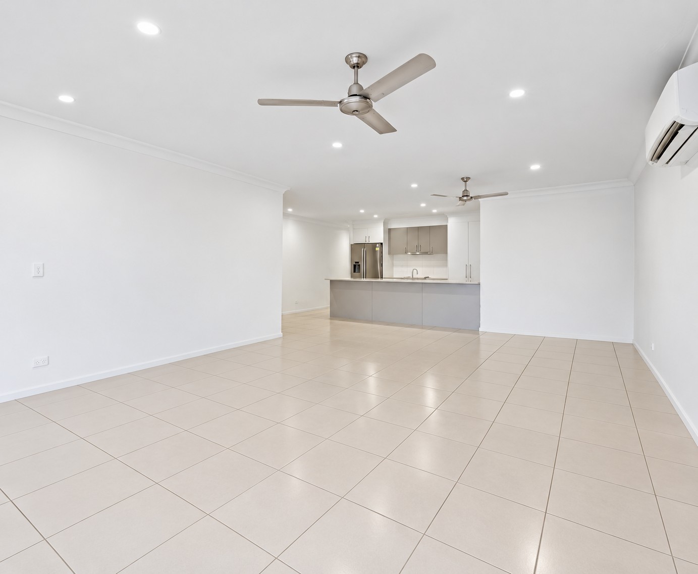 1/15 Kaplan Street, Oxenford, QLD 4210