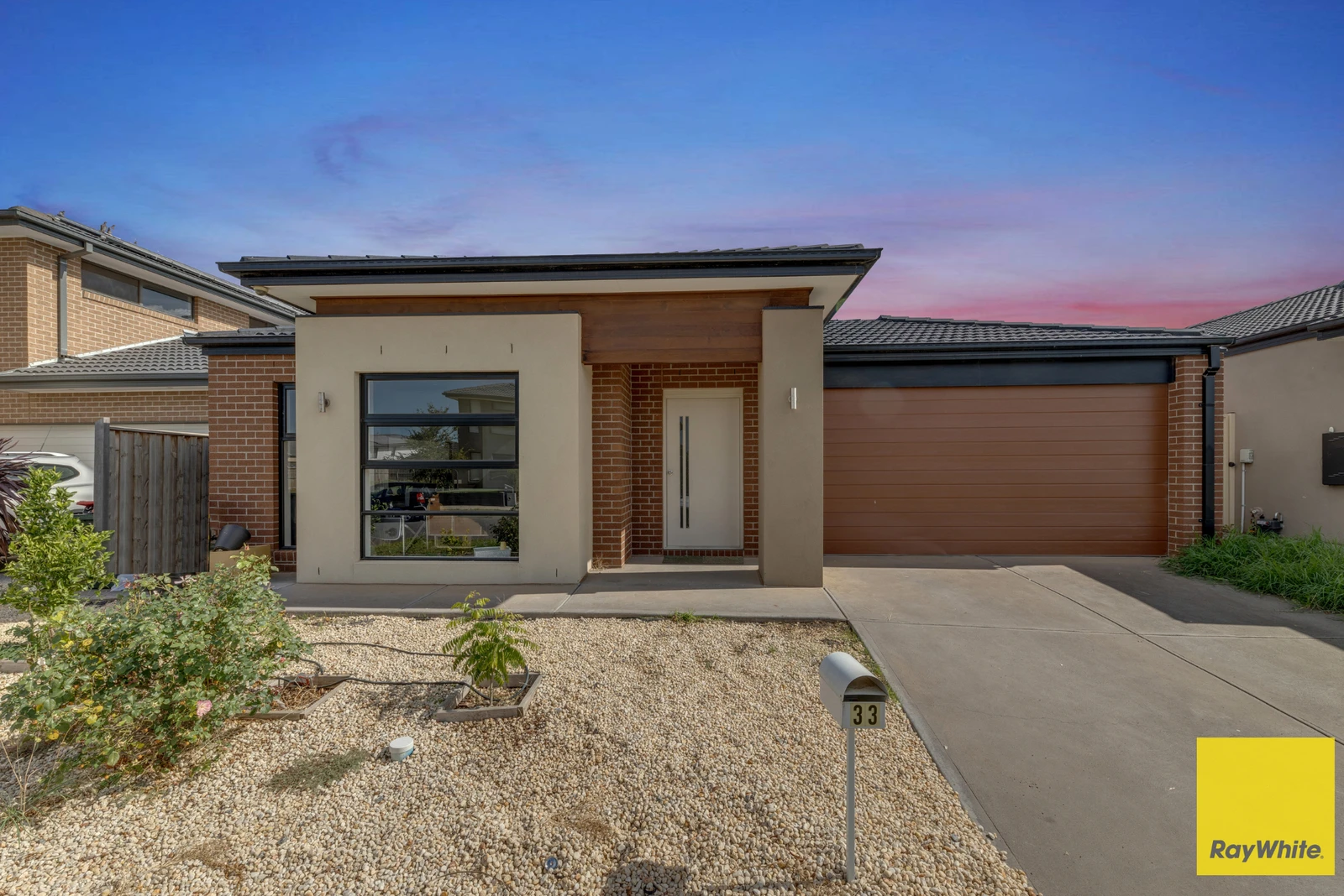 33 Playfield Drive, Truganina, VIC 3029