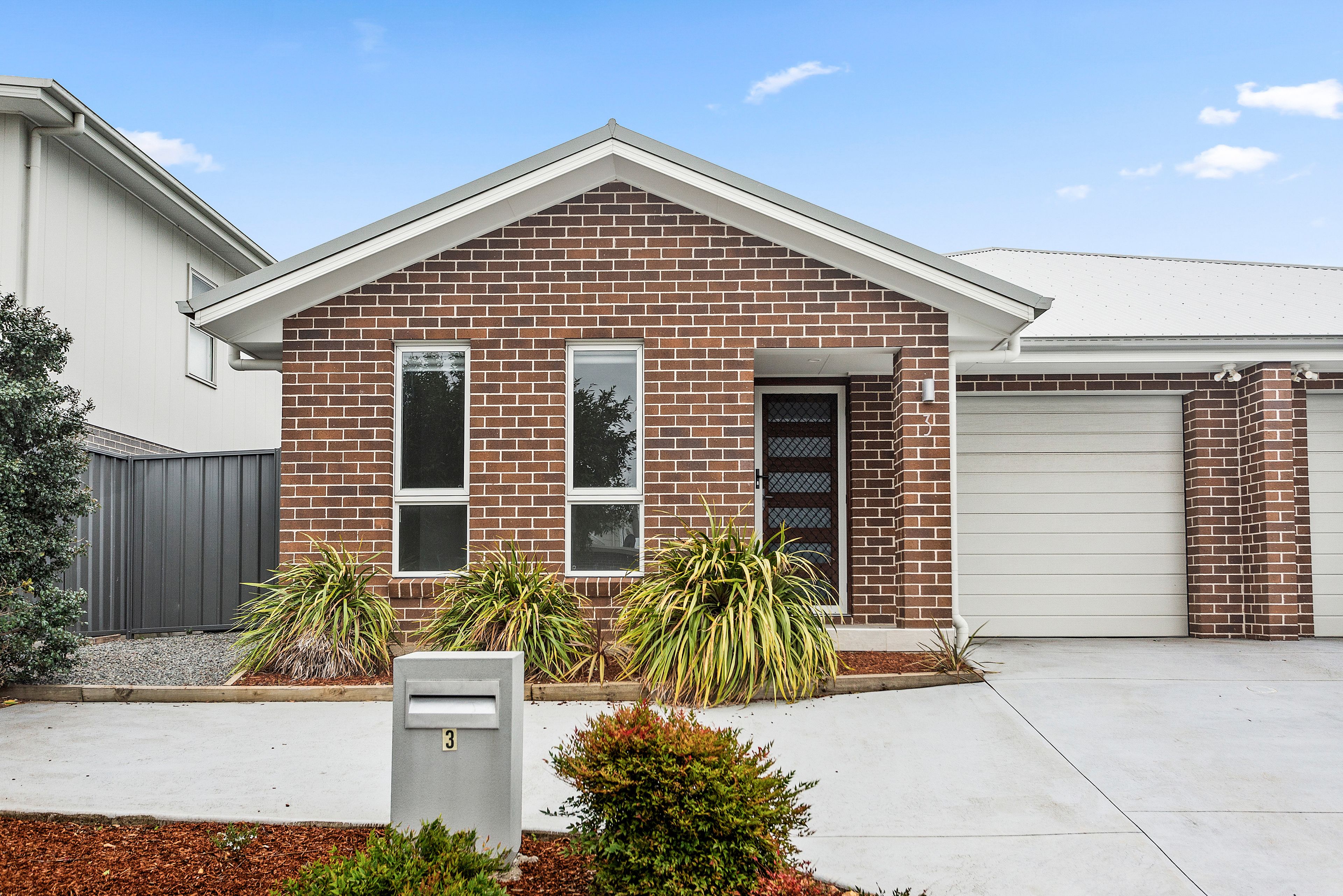 3 Brae Road — photo from Ray White Shellharbour City