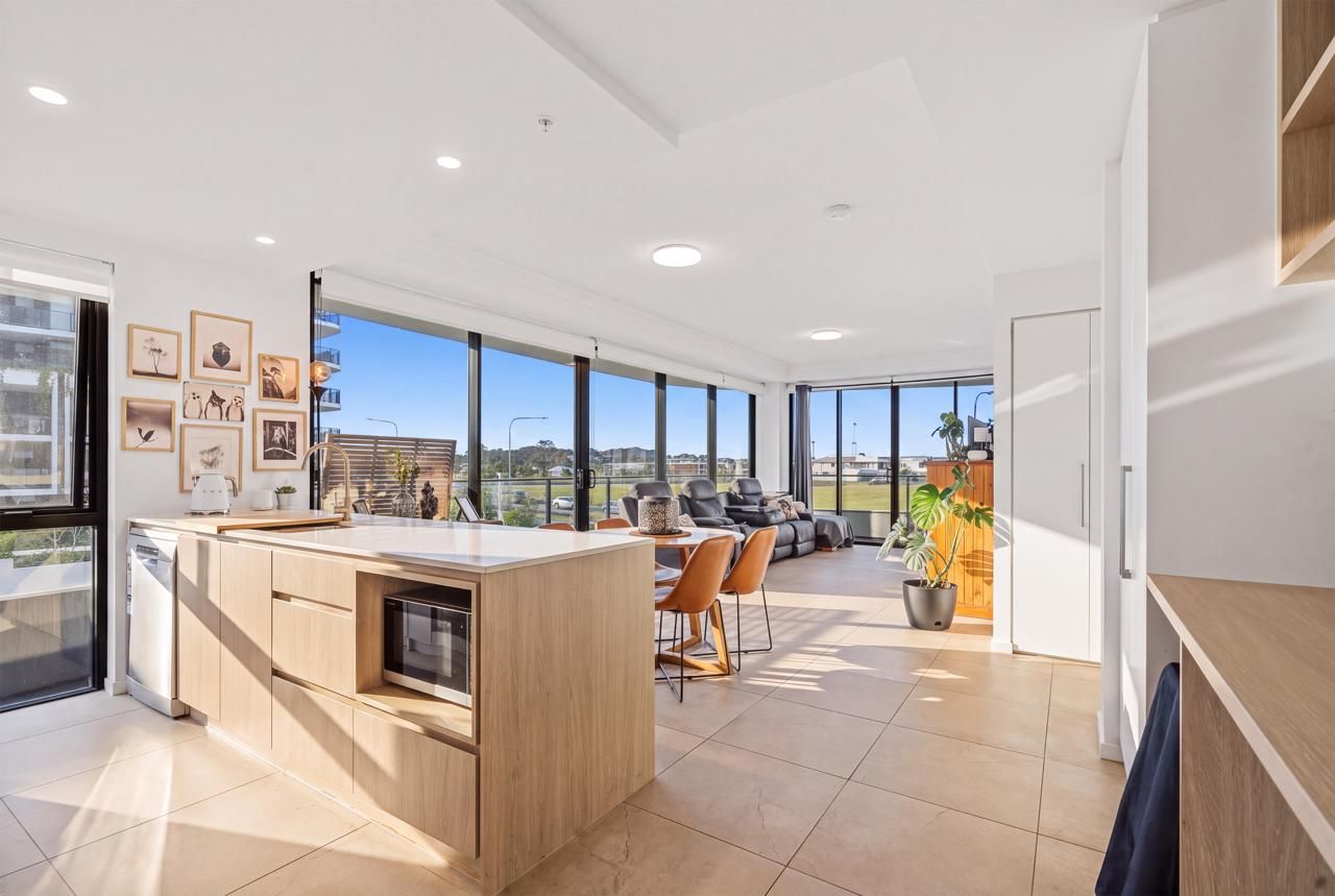 2203/4 Athena Boulevard, Hope Island, QLD 4212