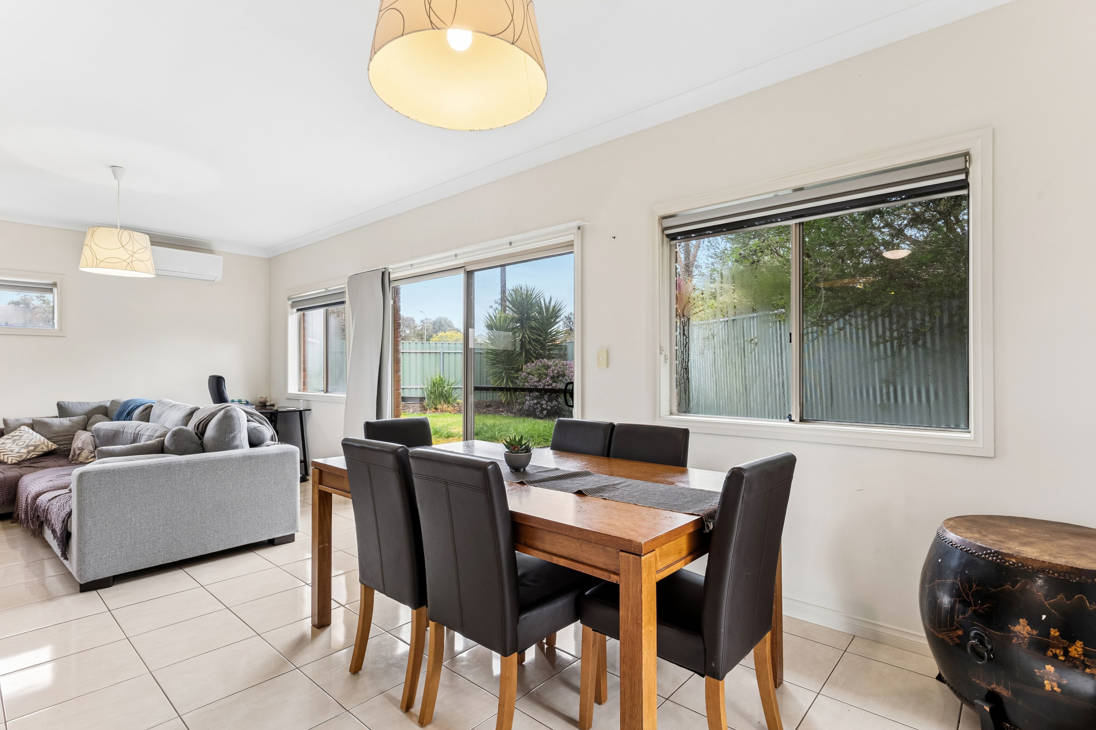 2/34 Haeusler Drive — photo 10 of 26