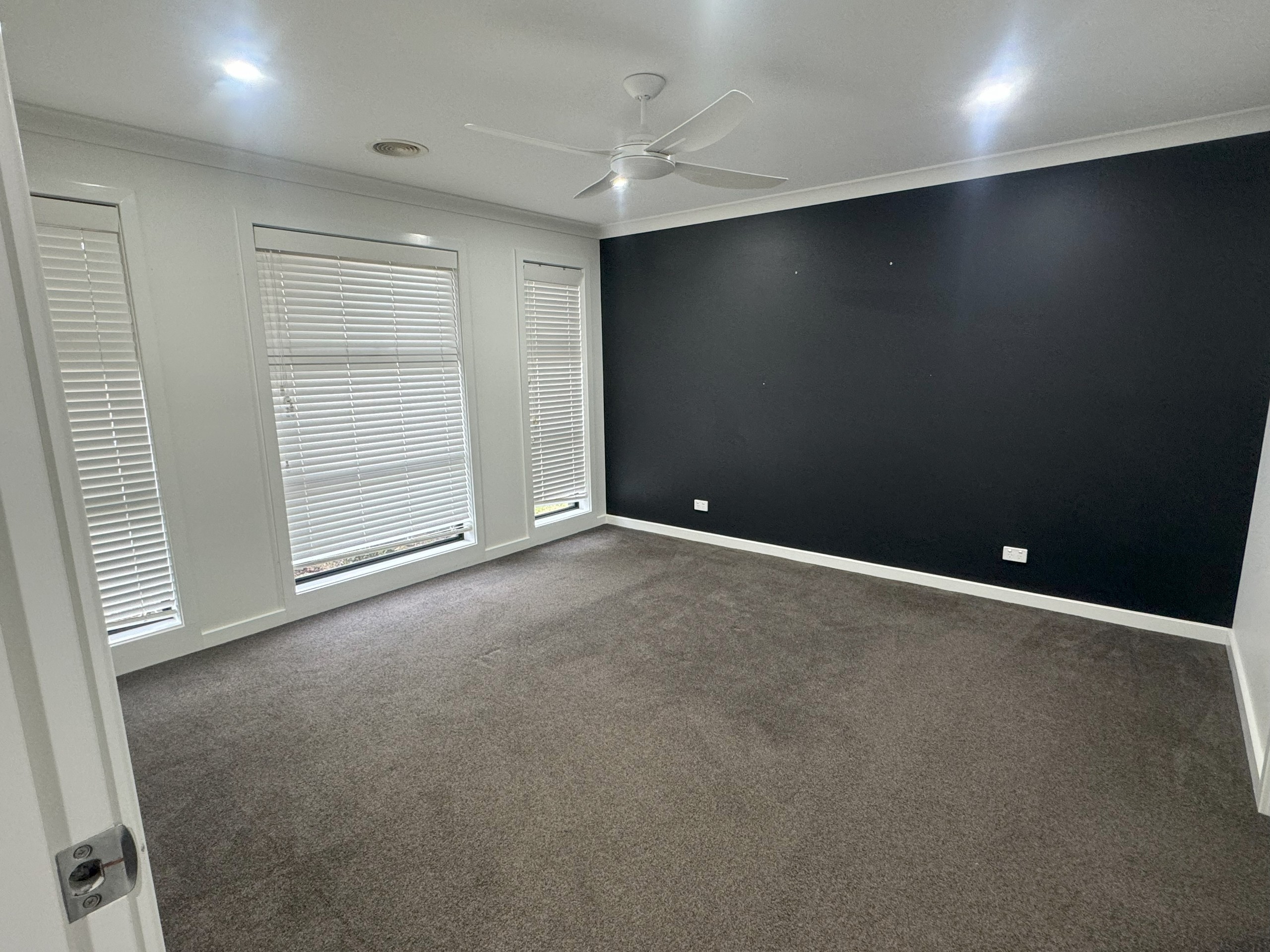 6 Stone Place, Goulburn, NSW 2580