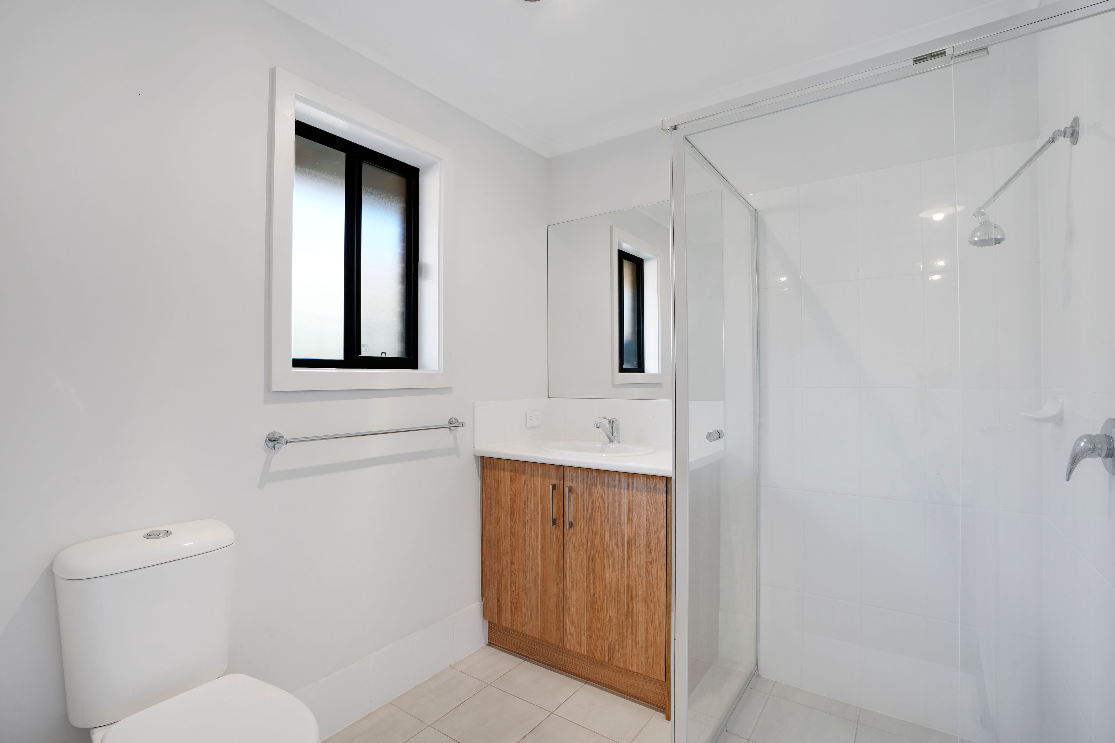 9 Frome Road — photo 4 of 16