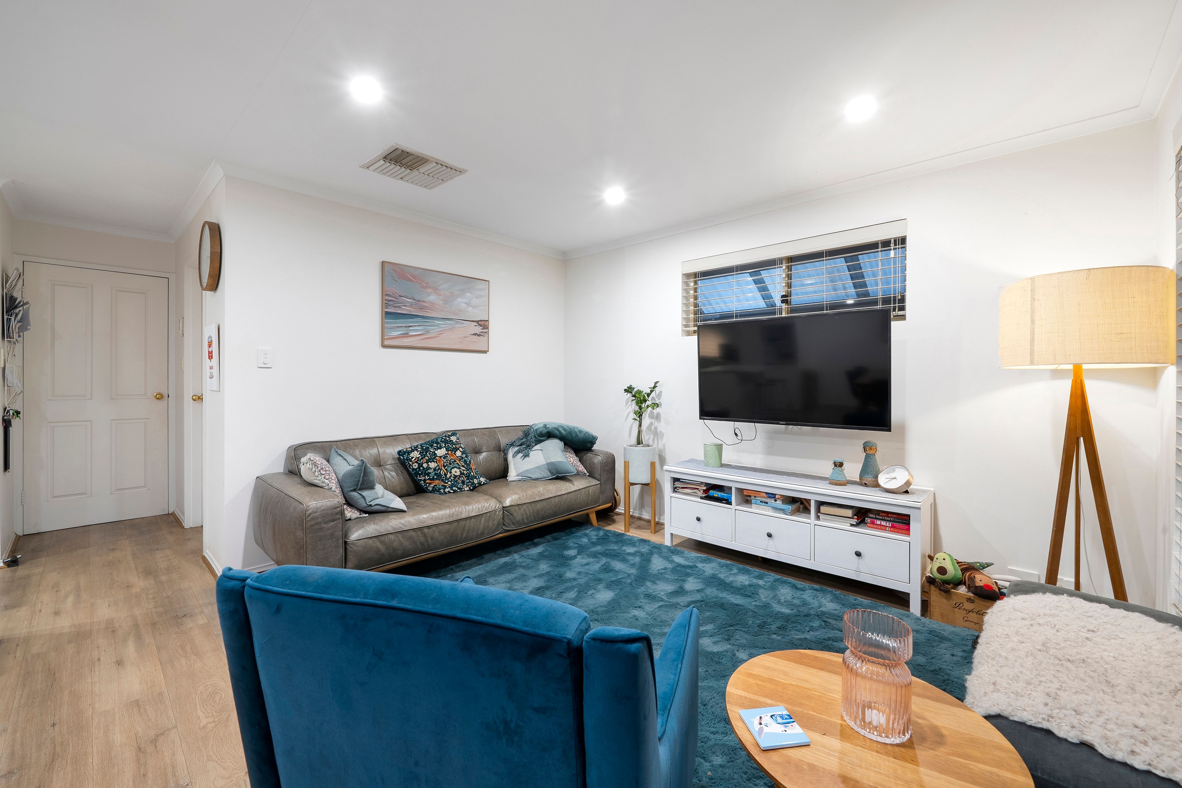 1/2 Leron Avenue — photo 6 of 20
