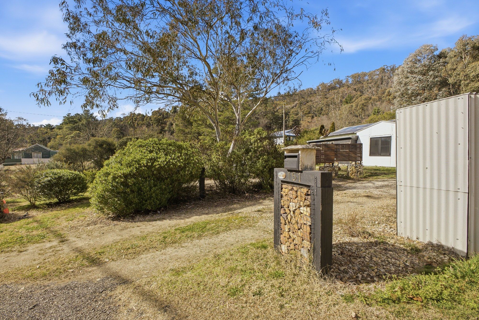 151 Chifley Road — photo from Ray White Lithgow