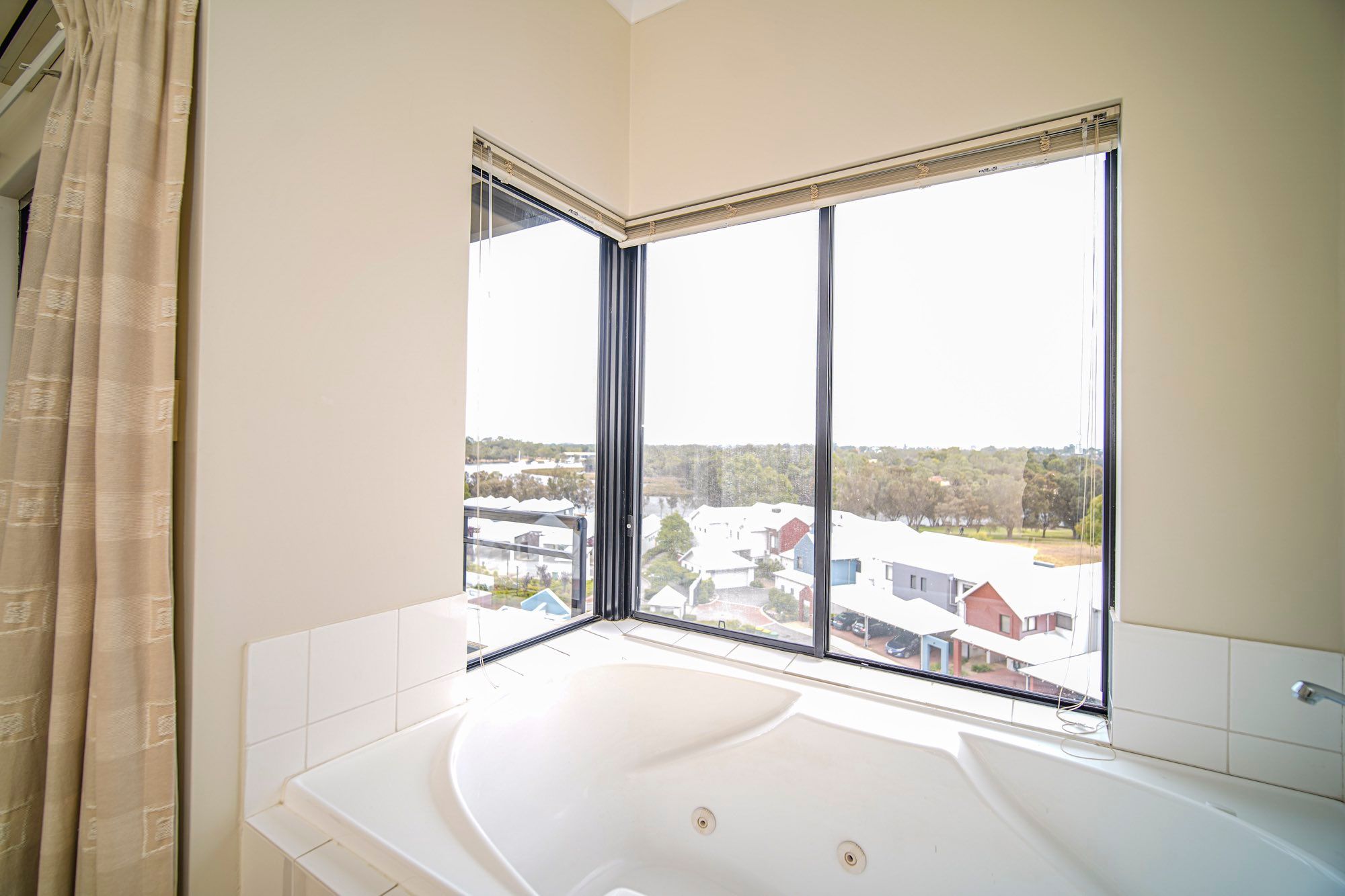 304/152 Great Eastern Highway, Ascot, WA 6104