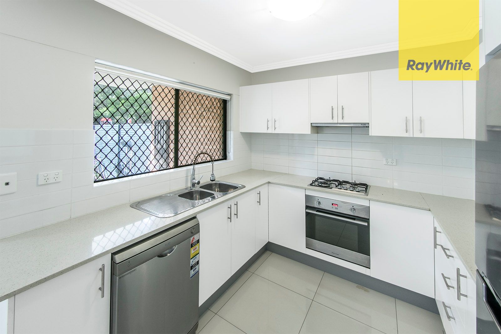 2/5 Pitt Street, Parramatta, NSW 2150