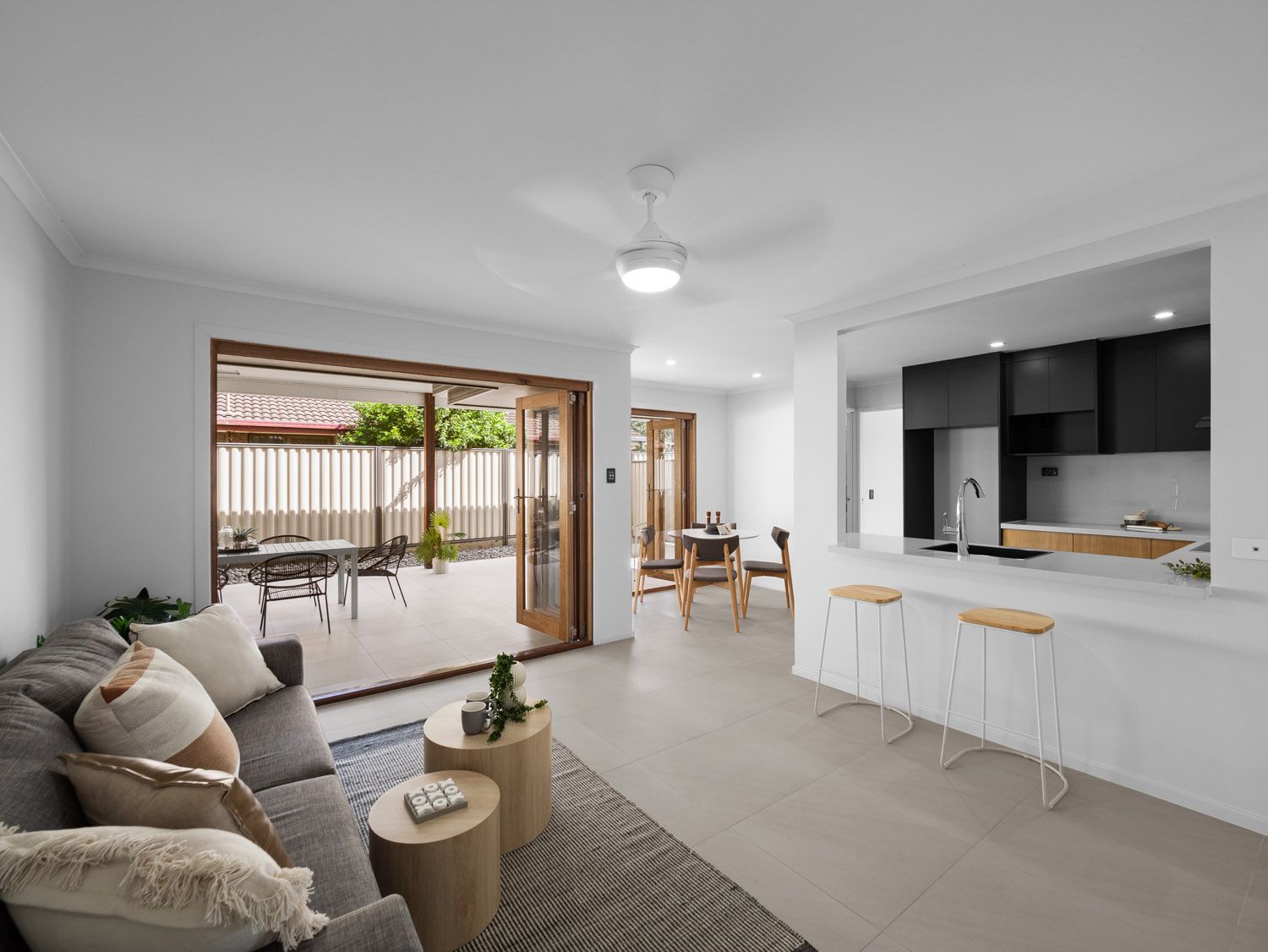 1 Eucumbene Drive, Petrie, QLD 4502