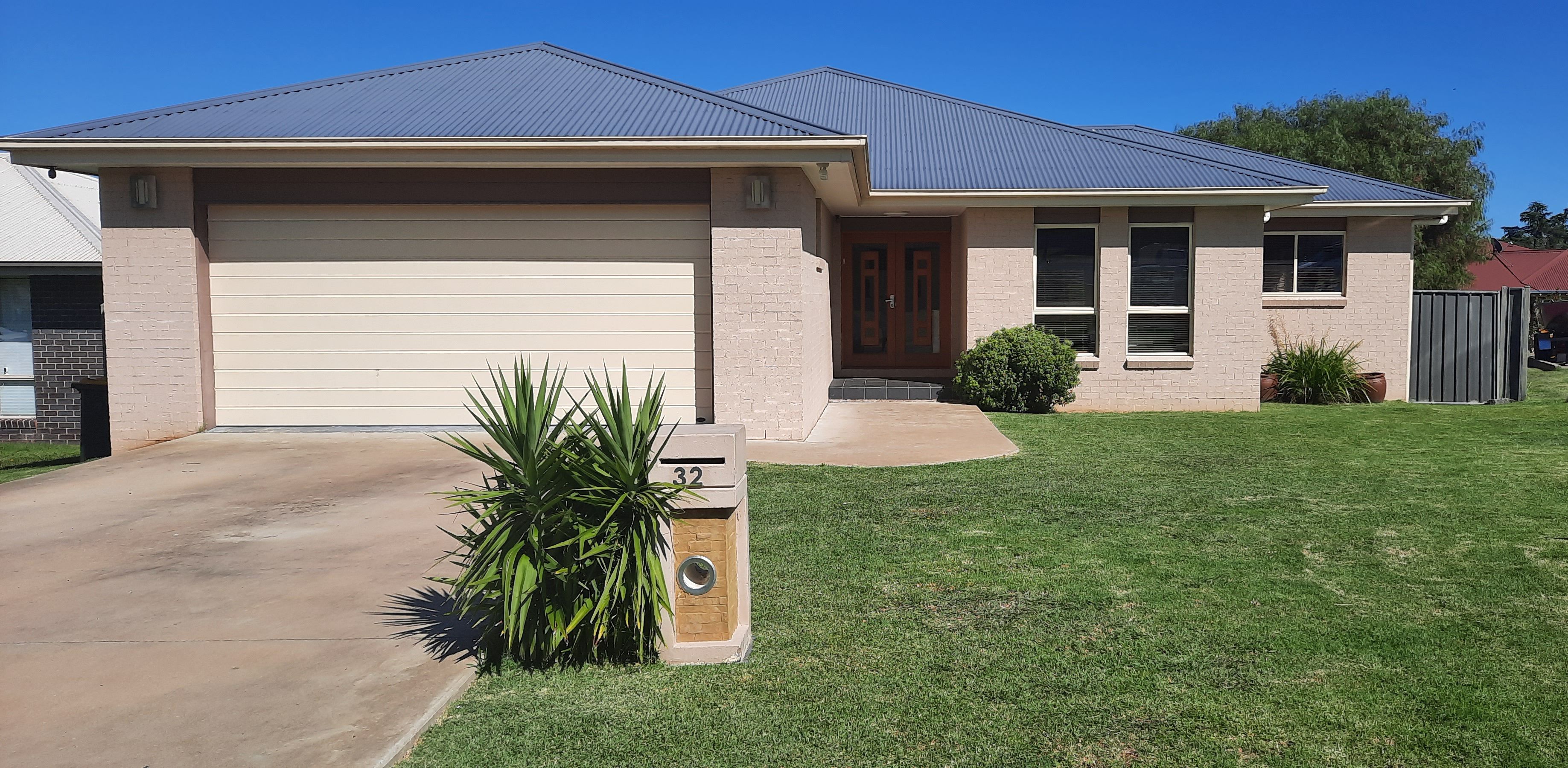 32 Kingfisher Drive, Inverell, NSW 2360