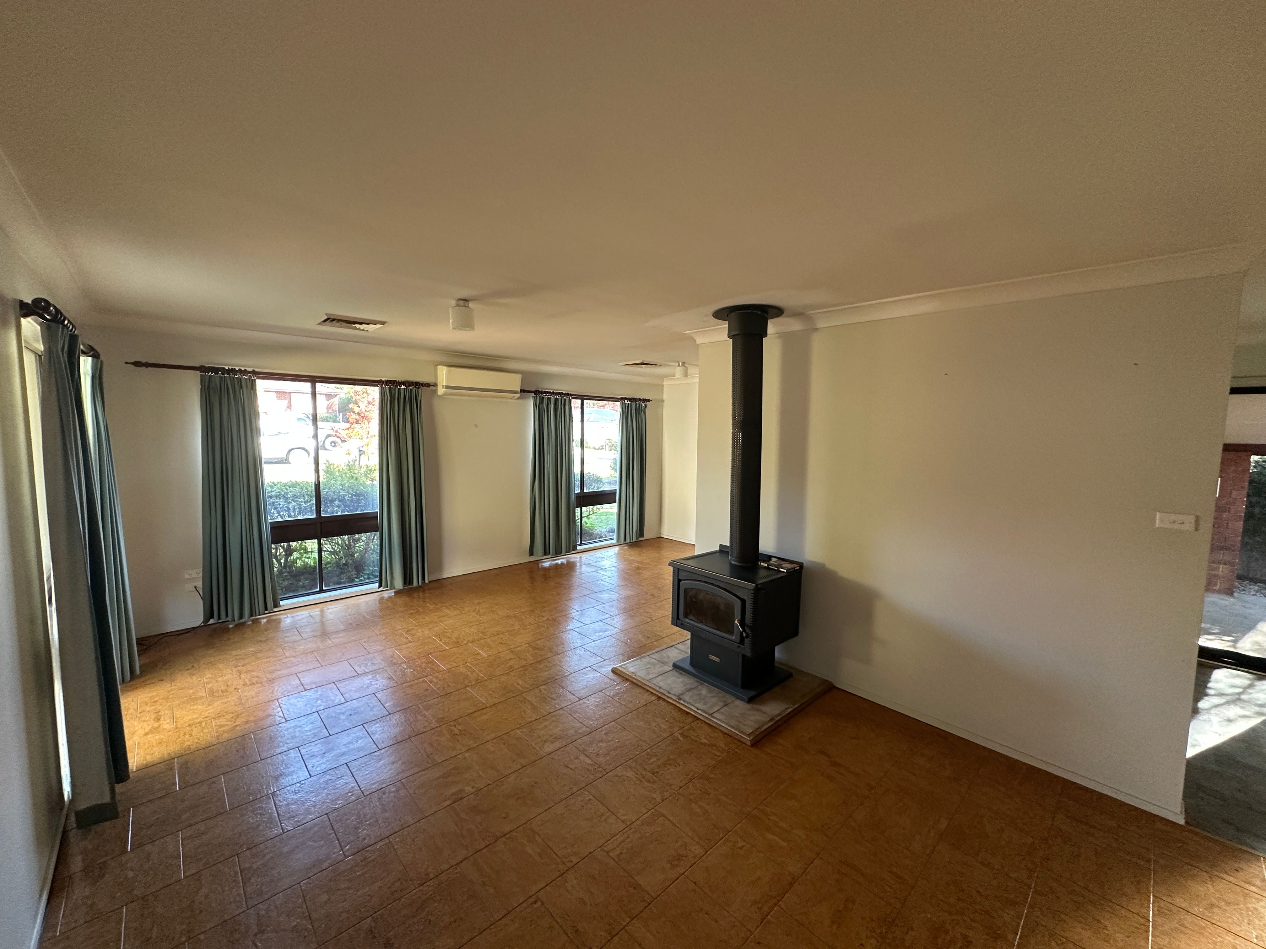 62 Lockhart Street, Adelong, NSW 2729