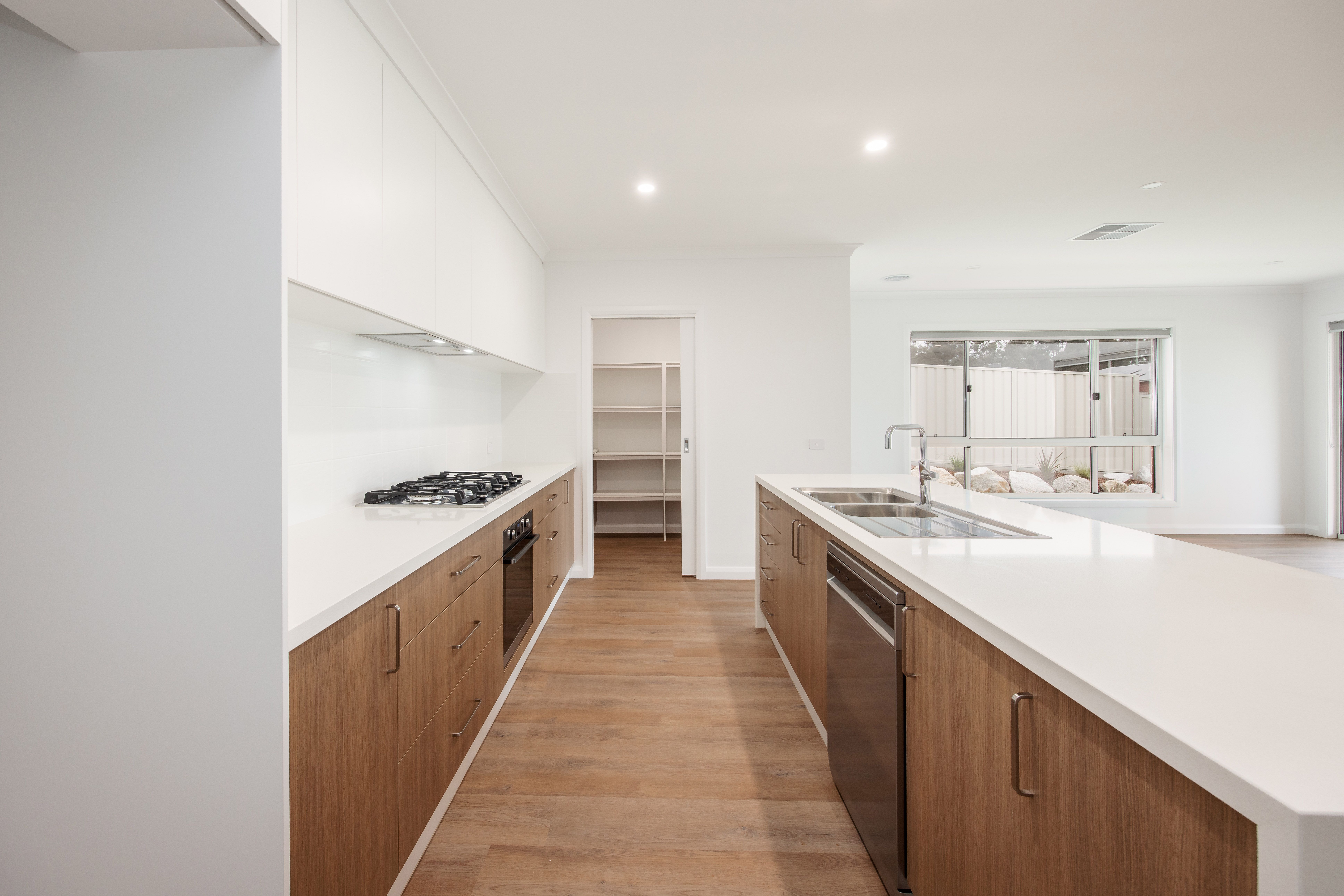 62 Jackeroo Circuit, Thurgoona, NSW 2640
