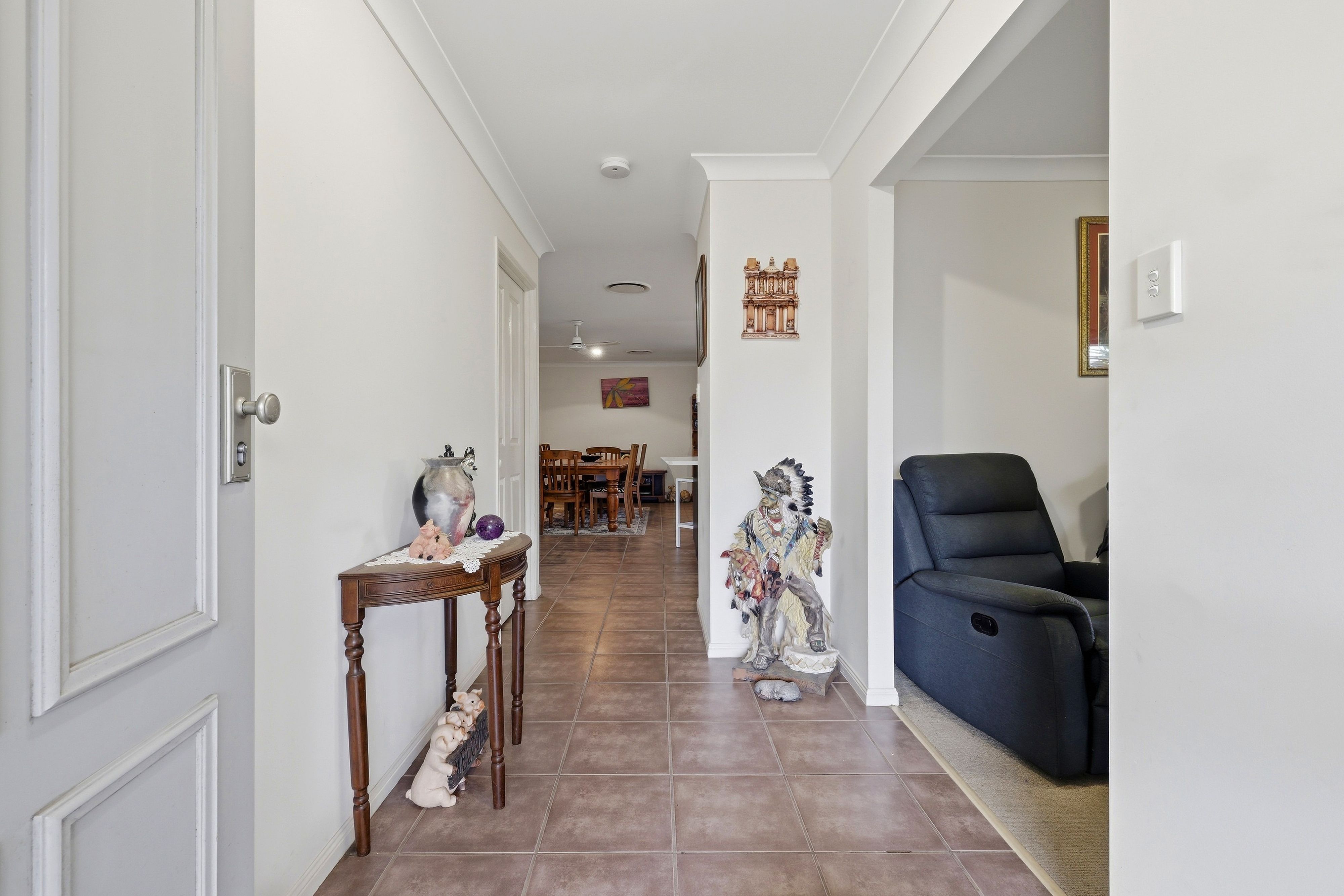 14 Freesia Court — photo 3 of 30