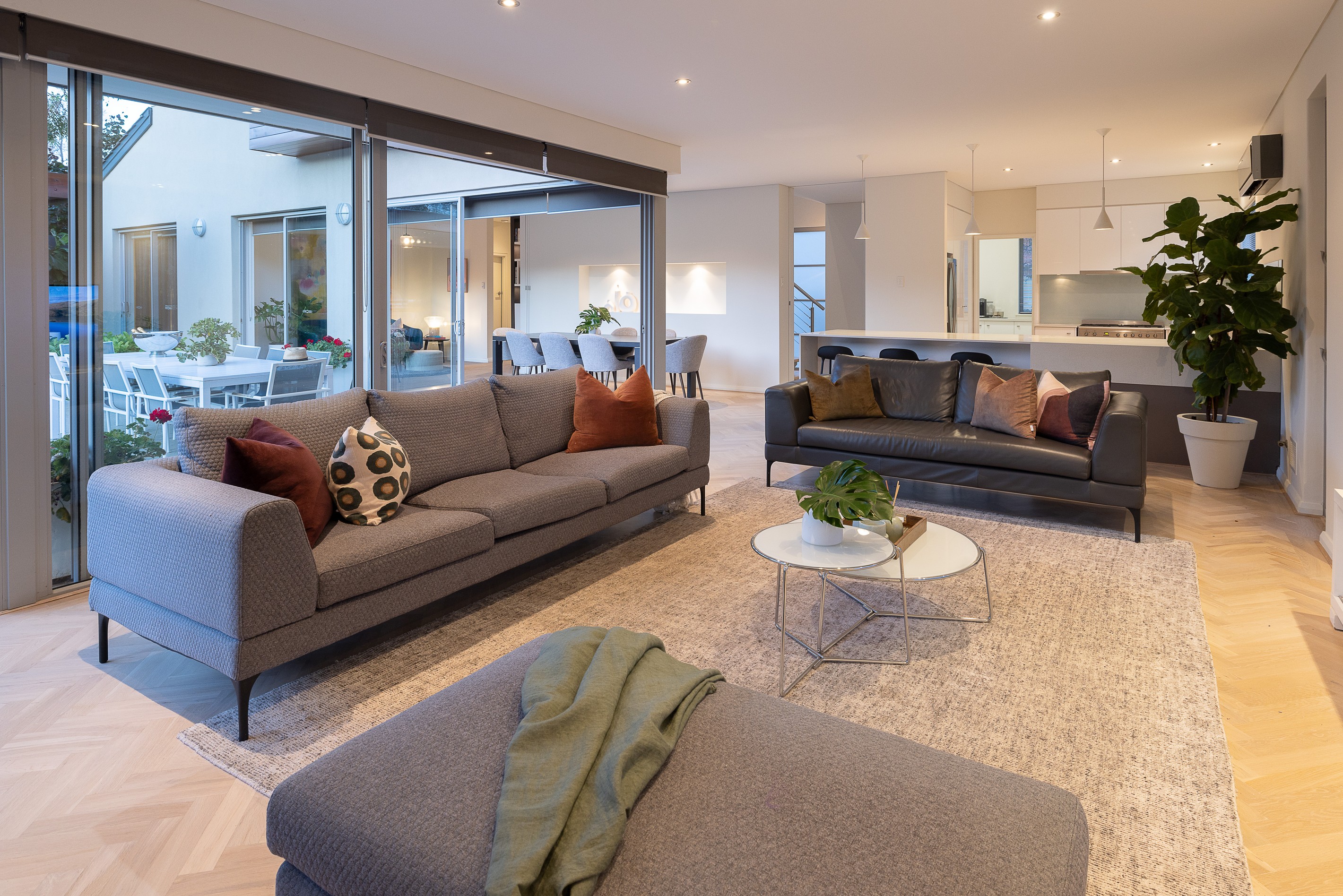 15 Hobbs Avenue, Dalkeith, WA 6009