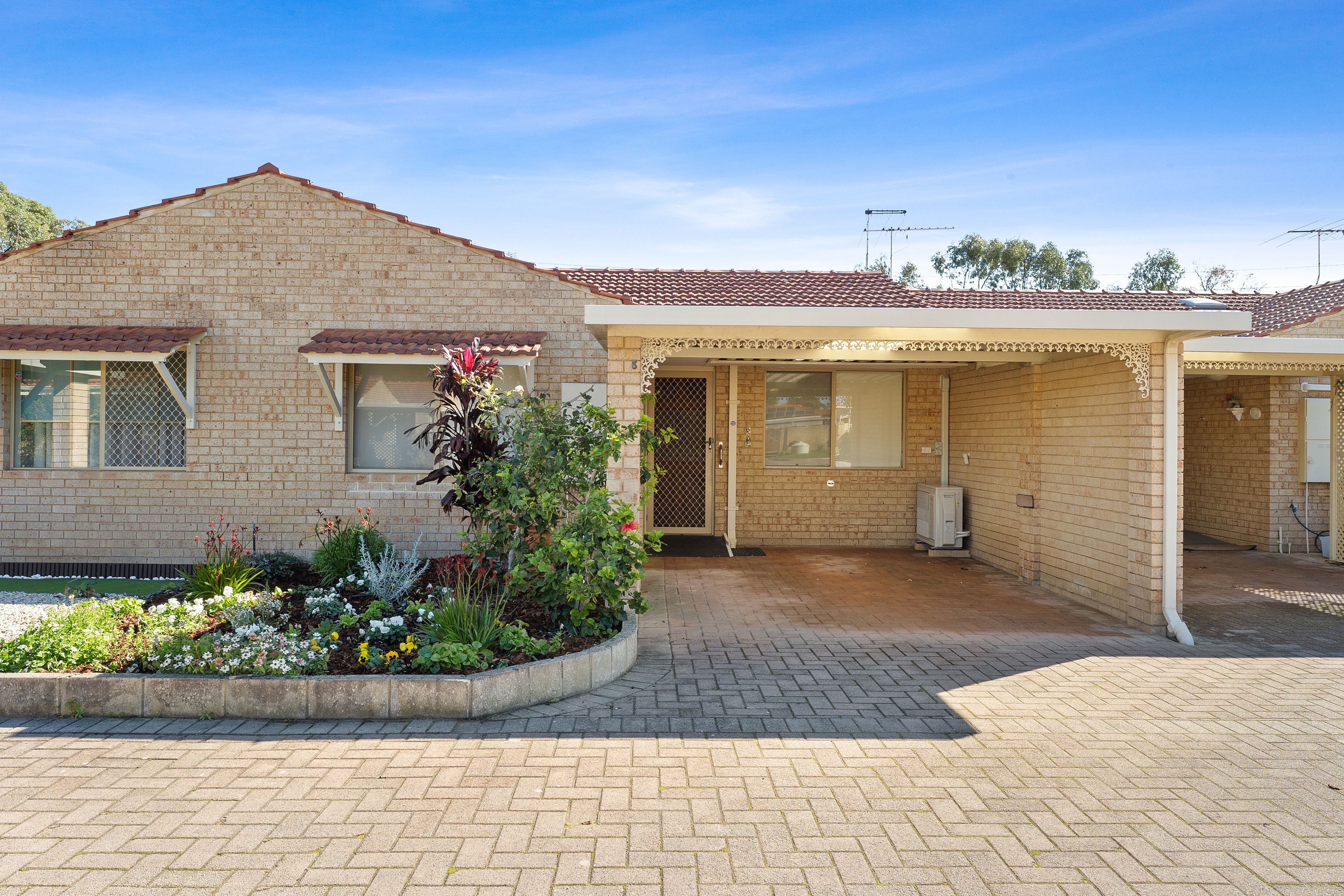 5 Ashford Avenue, Rockingham WA 6168