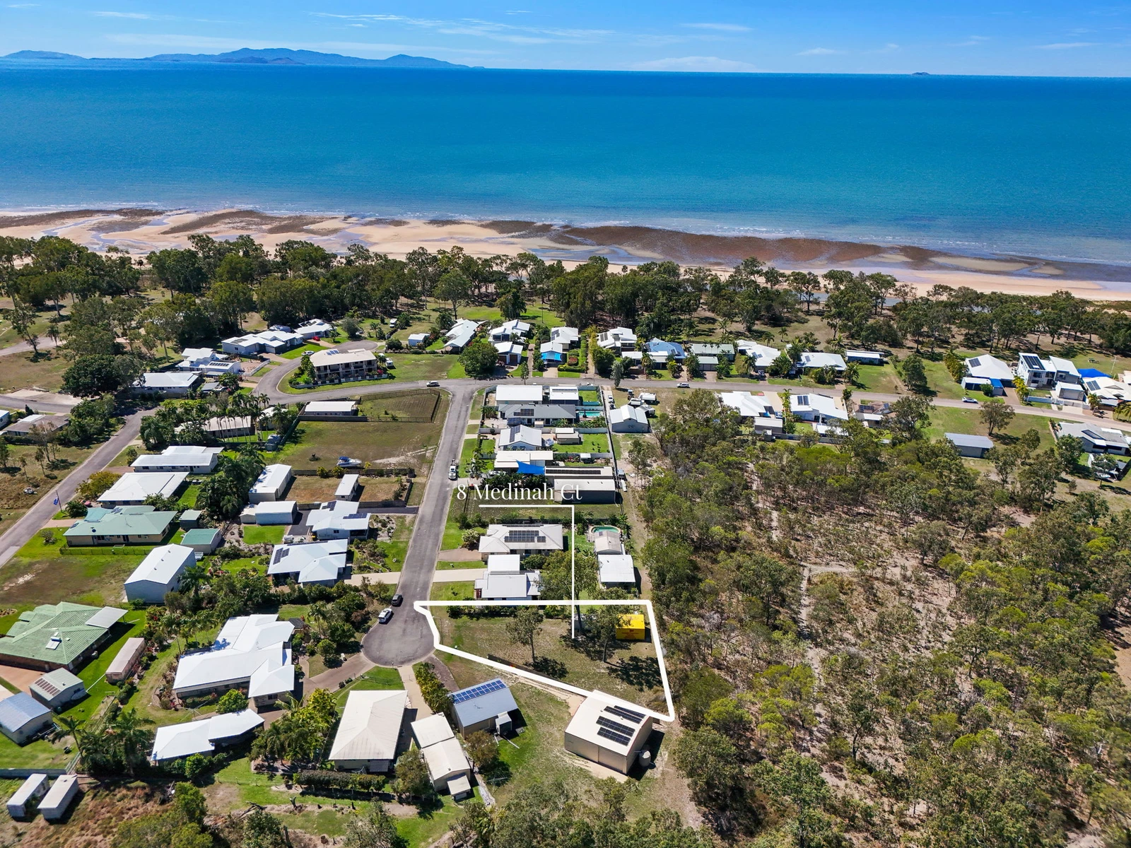 8 Medinah Court, Balgal Beach, QLD 4816