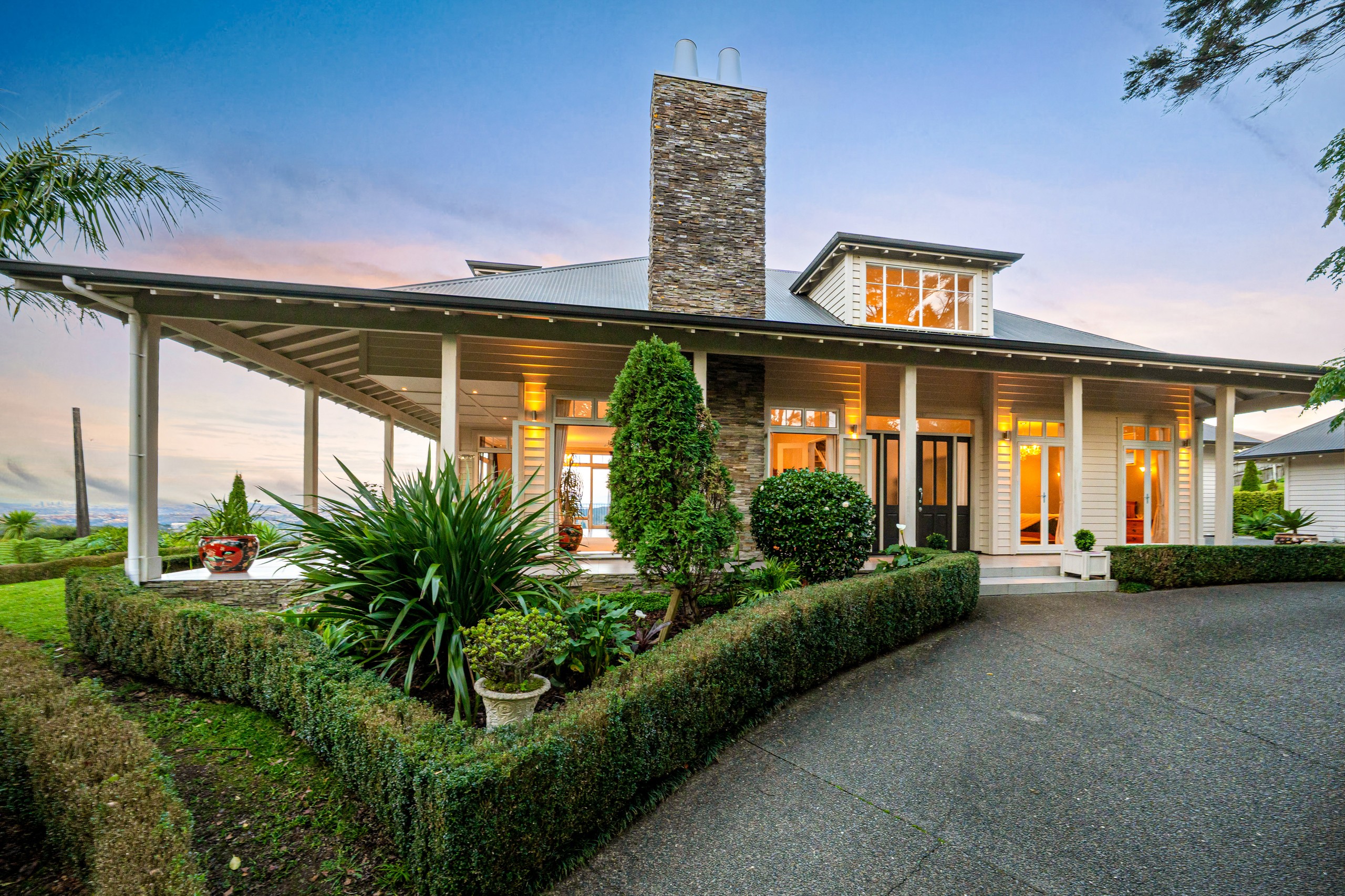 291 Forest Hill Road, Waiatarua, Waitakere City