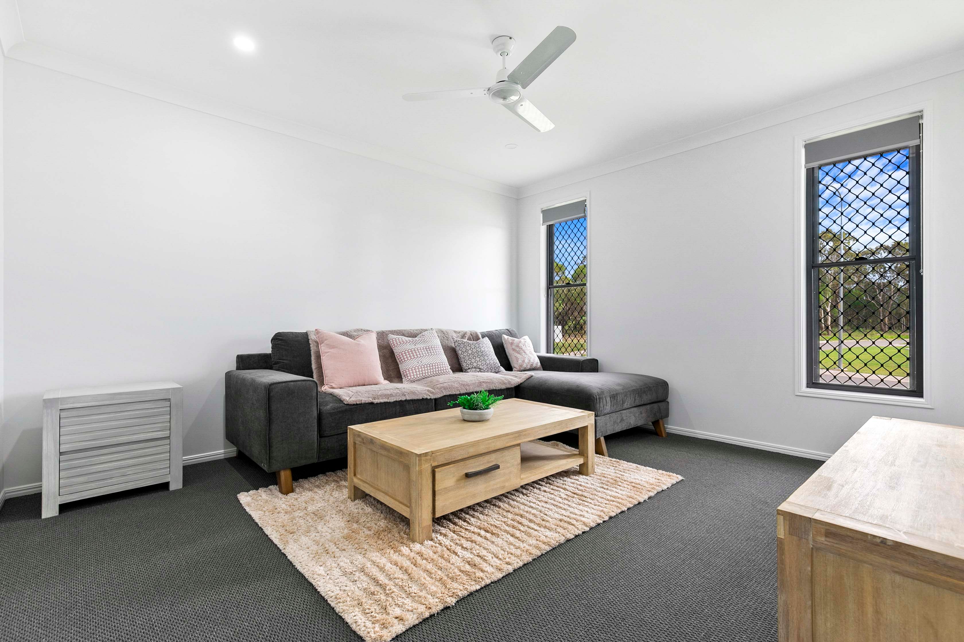 6 Waterside Way, Eli Waters, QLD 4655