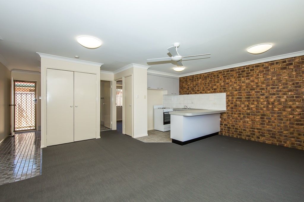 1/11 Emsworth Street, Wynnum, QLD 4178