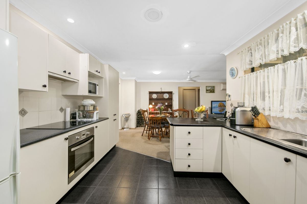 11 Karneen Avenue, Maryland, NSW 2287