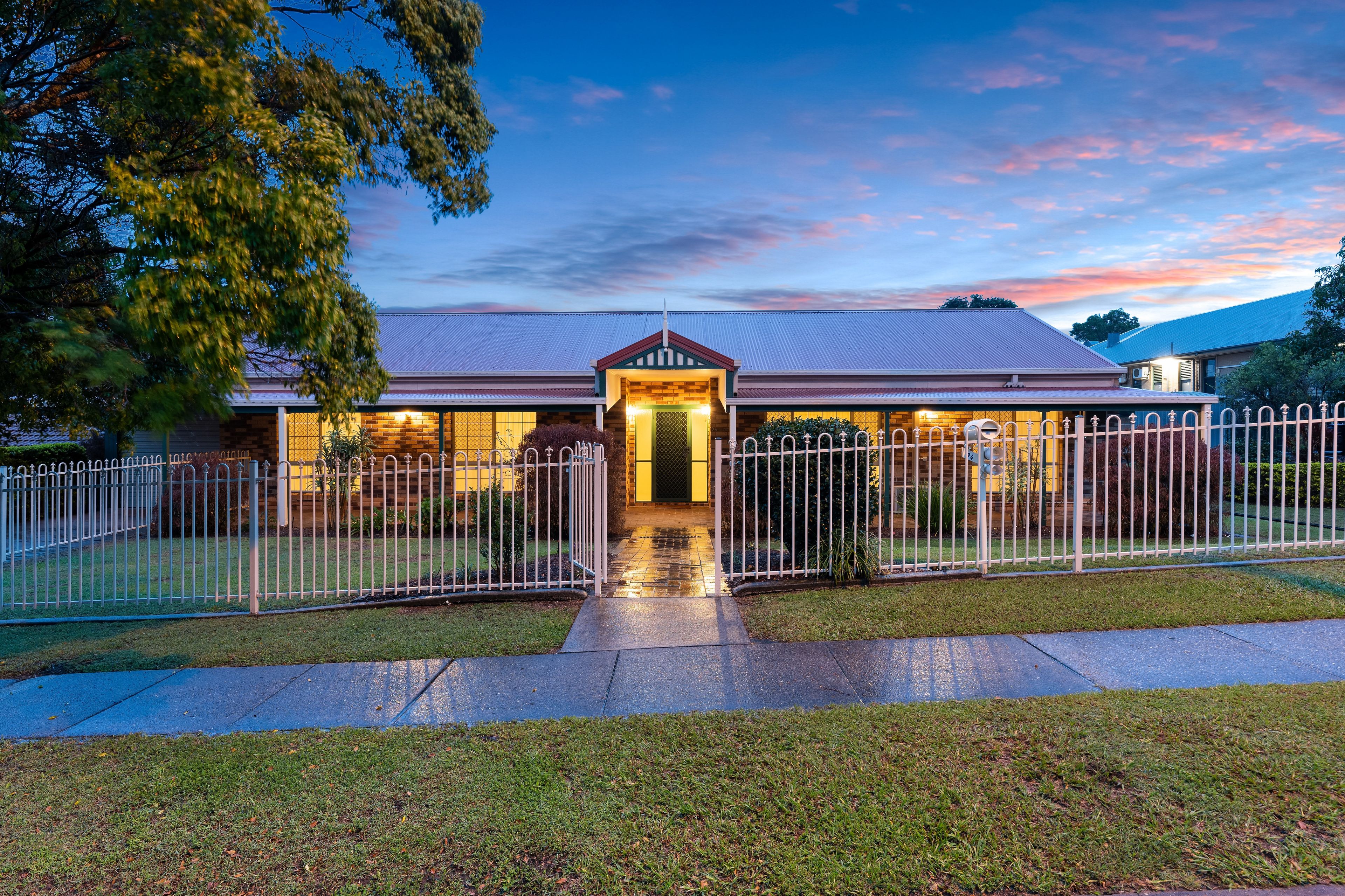 94 Holmead Road, Eight Mile Plains, QLD 4113