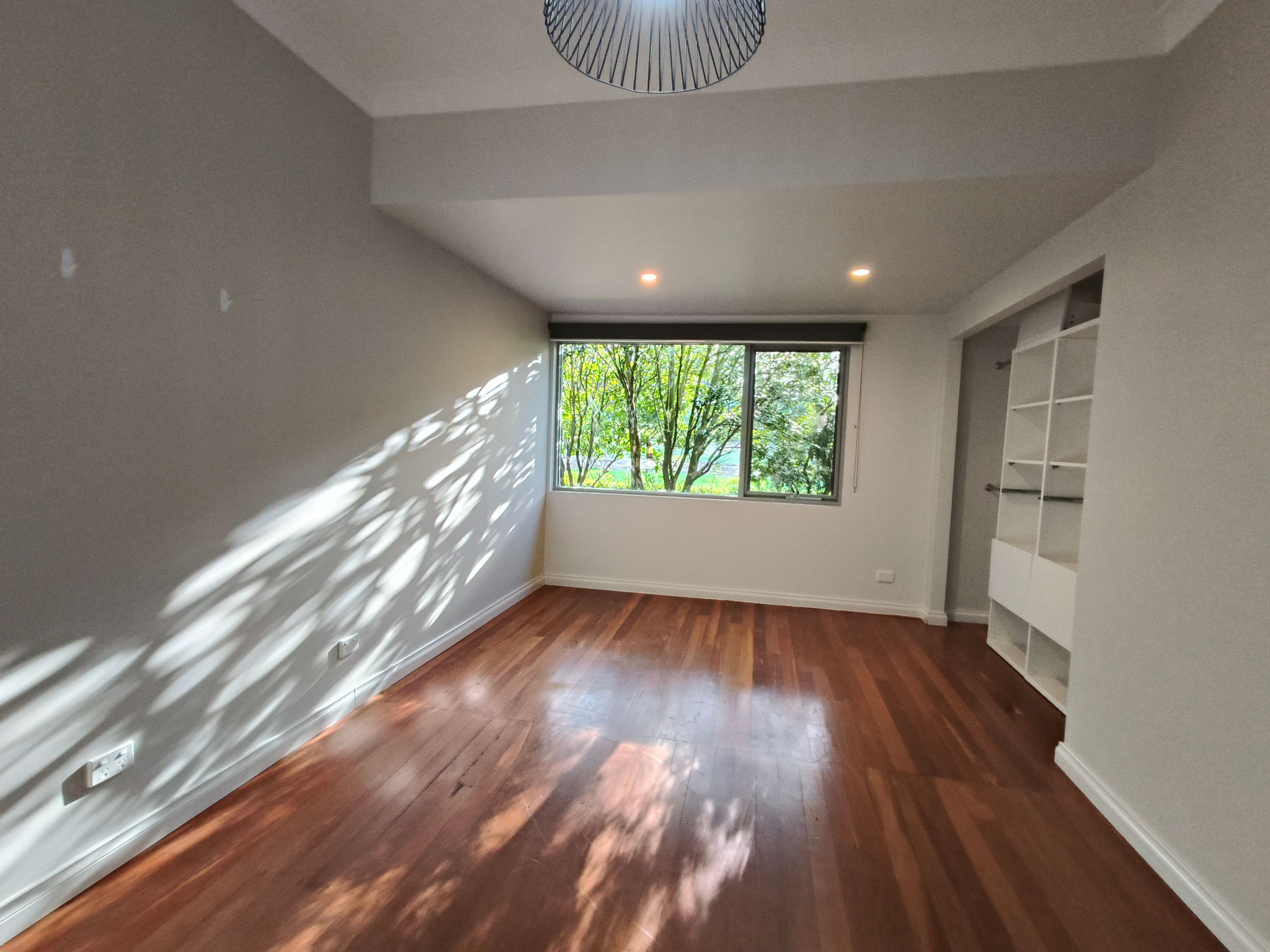 Generous Rural Home with Scenic Views — photo 11 of 26