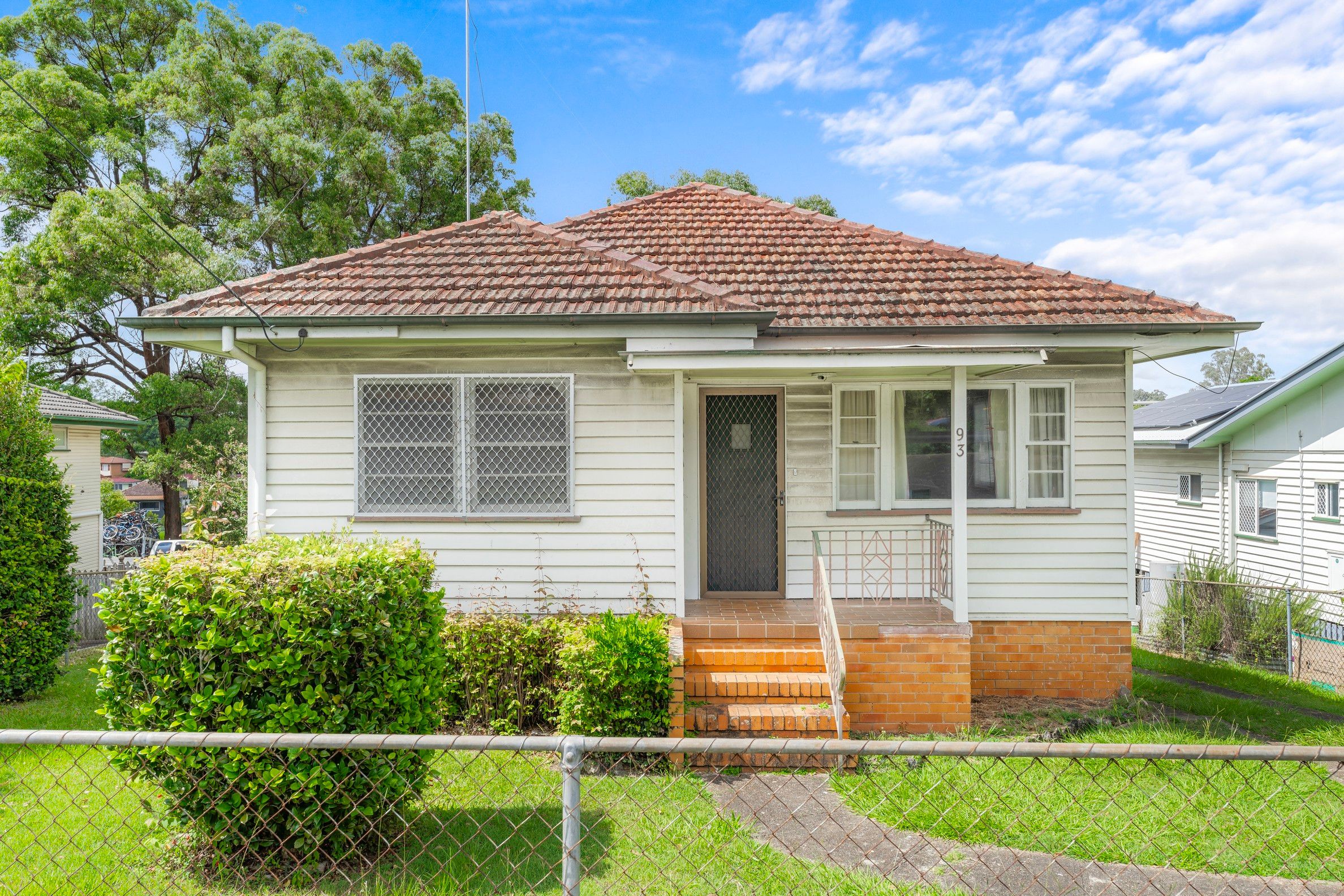 93 Creek Road, Mount Gravatt East, QLD 4122