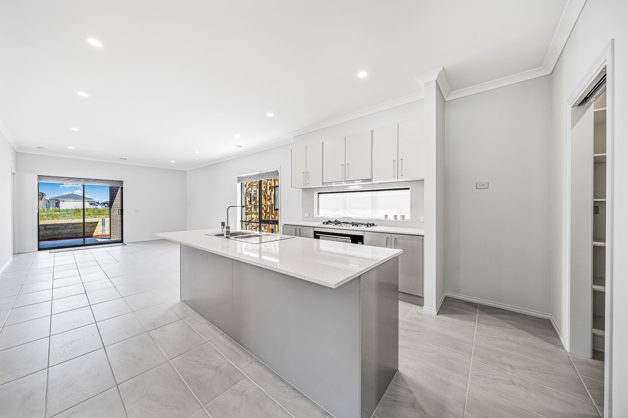 24 Reef Circuit, Clyde, VIC 3978